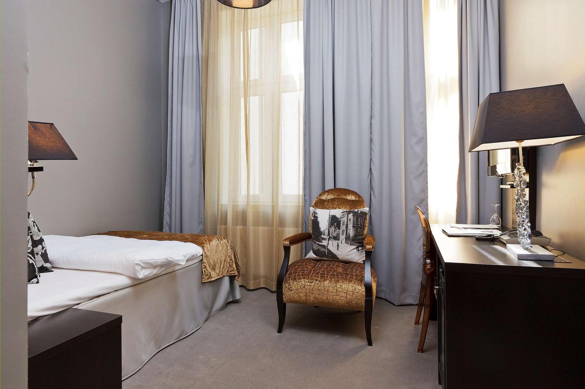 Standard Single Room,1275377782:JPEG