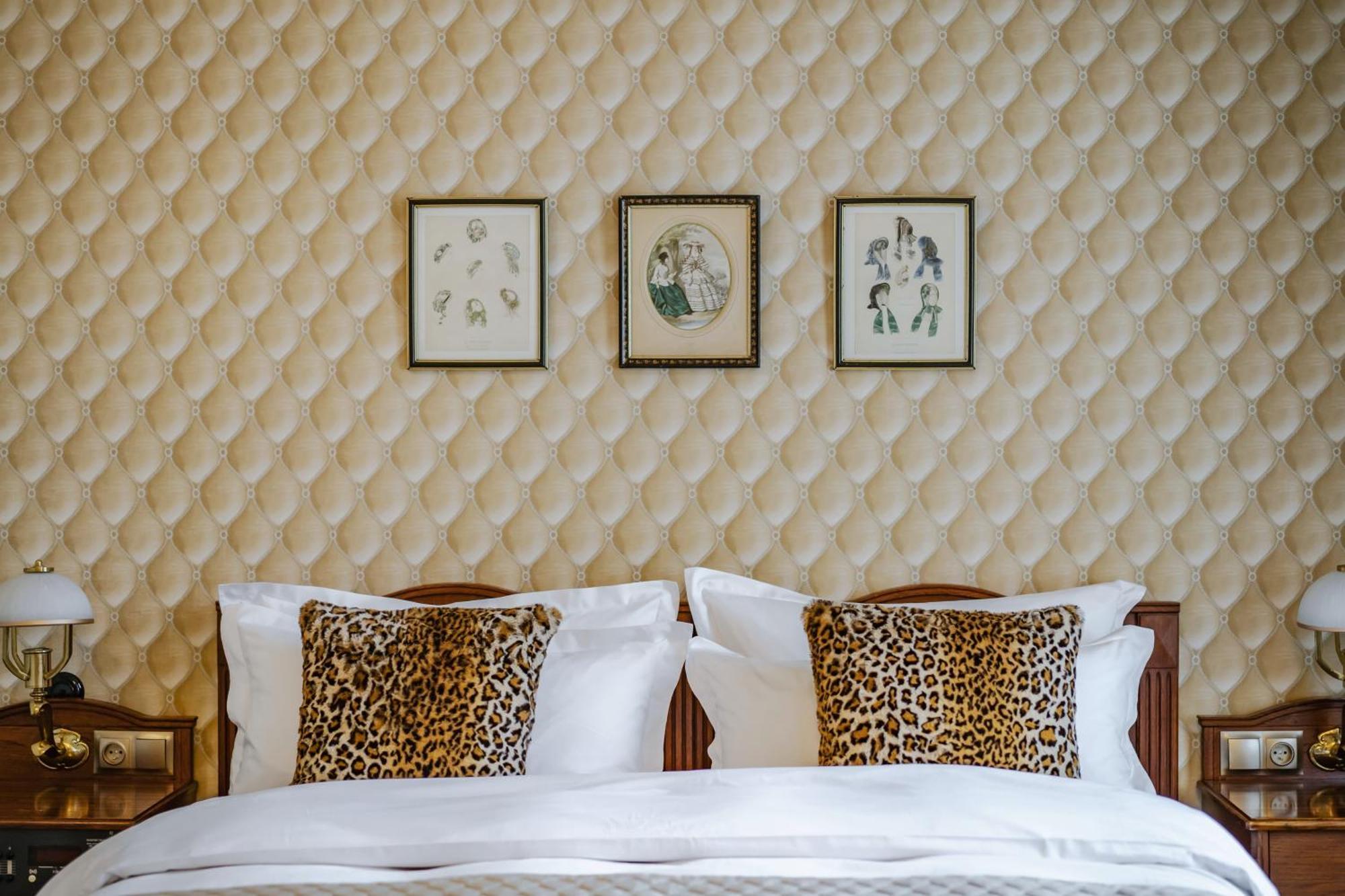 Double Room,1187373823:JPEG