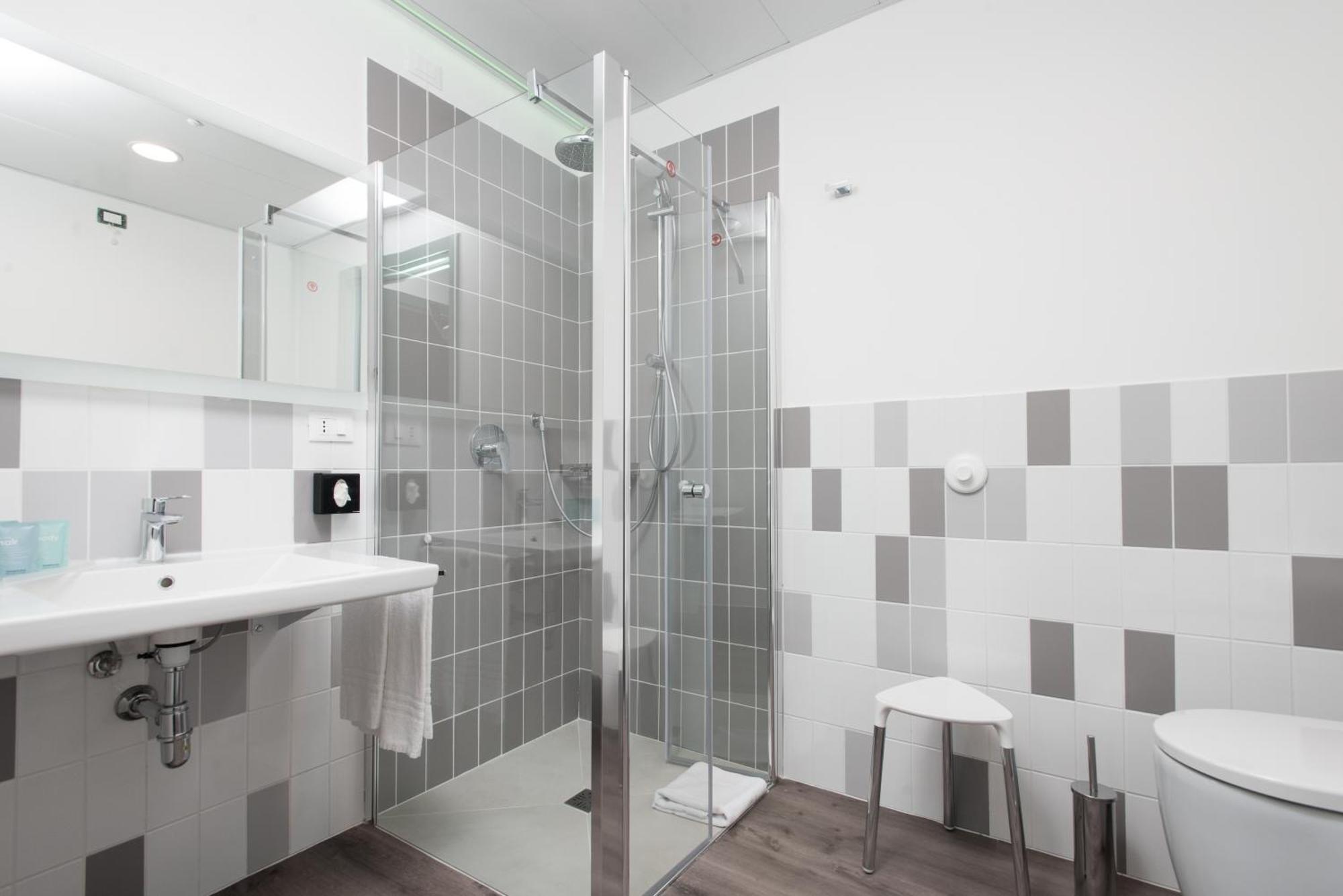 Suite Junior avec Sauna et Bain à Remous