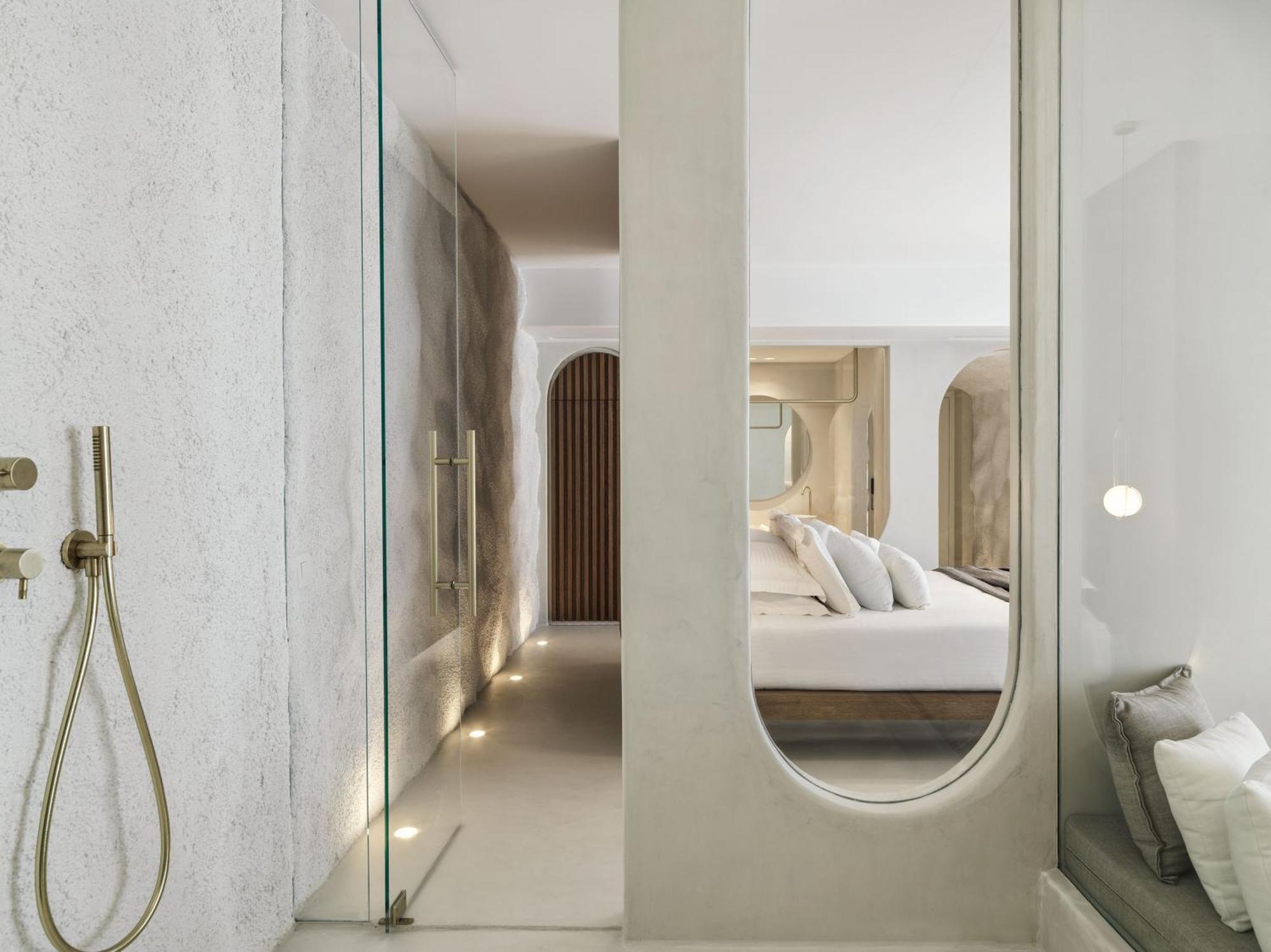 Signature Suite Private Heated Pool Sea View