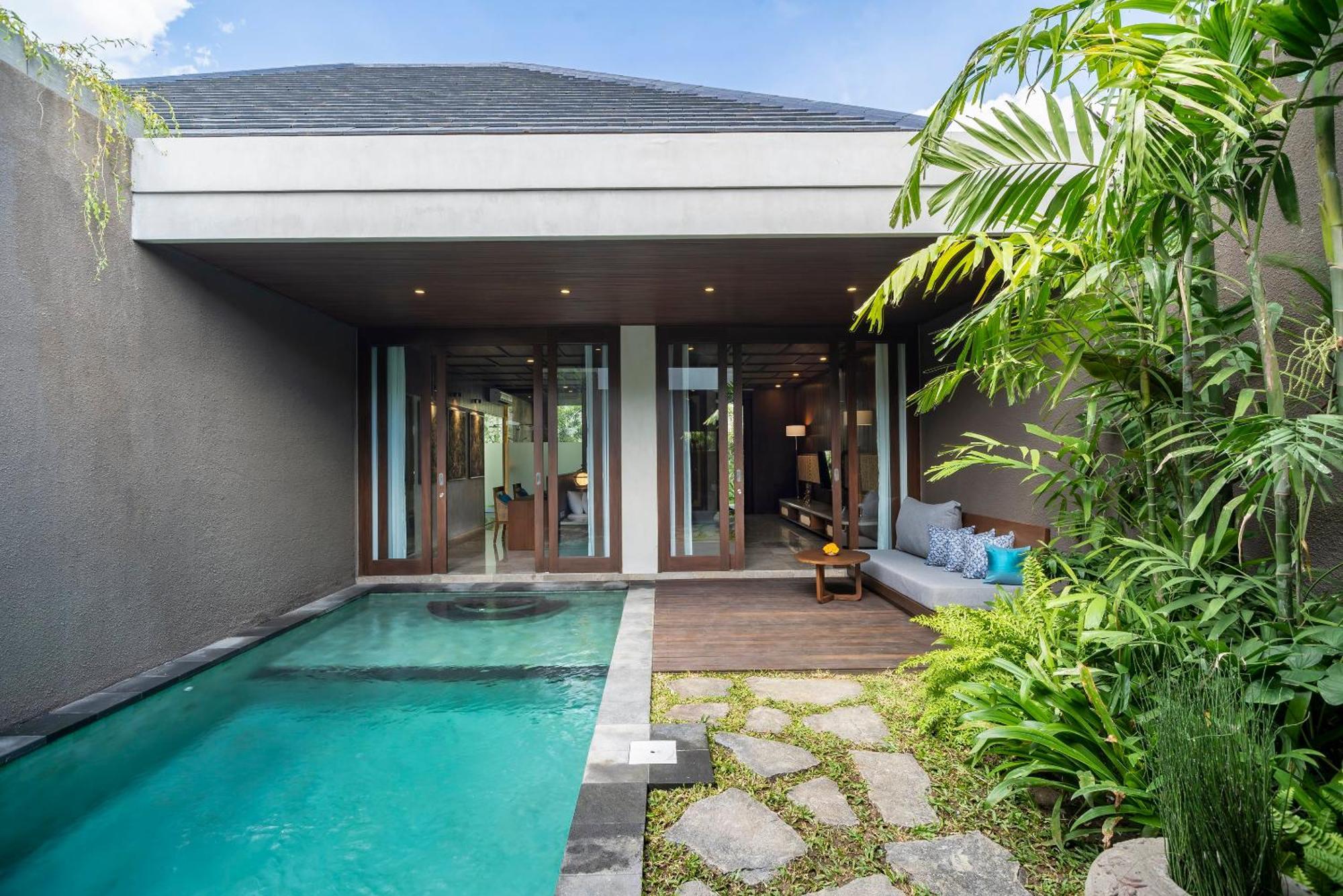 One-Bedroom Villa with Private Pool and Free Flow Breakfast