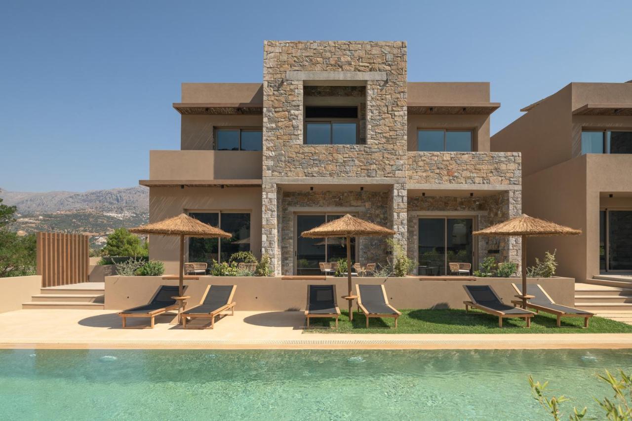Junior Suite Pool View