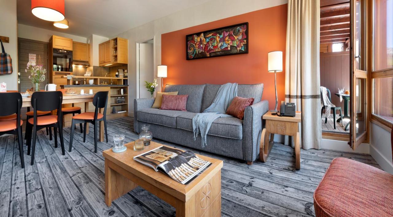 Two-Bedroom Apartment Balcony Mountain View