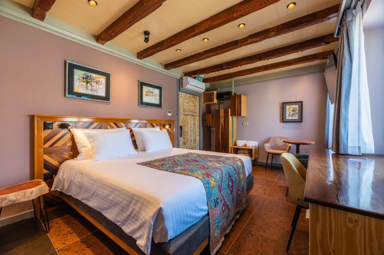 Double or Twin Room City View