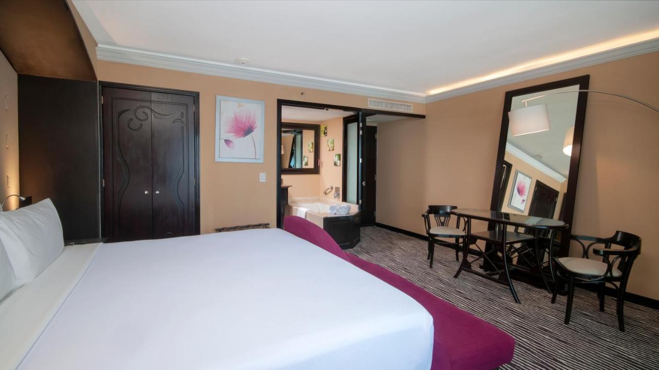 Standard Single Room,1317135907:JPEG