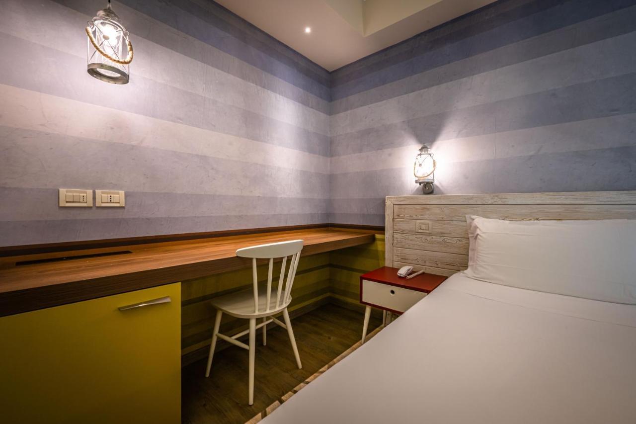 Triple Room,1540892668:JPEG