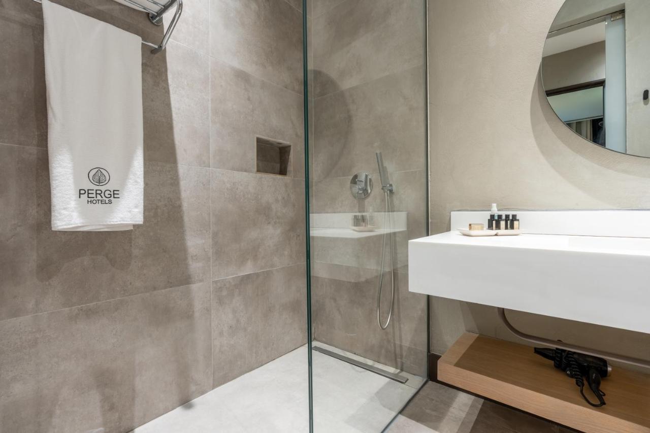 Deluxe Room with Land View,1365695774:JPEG