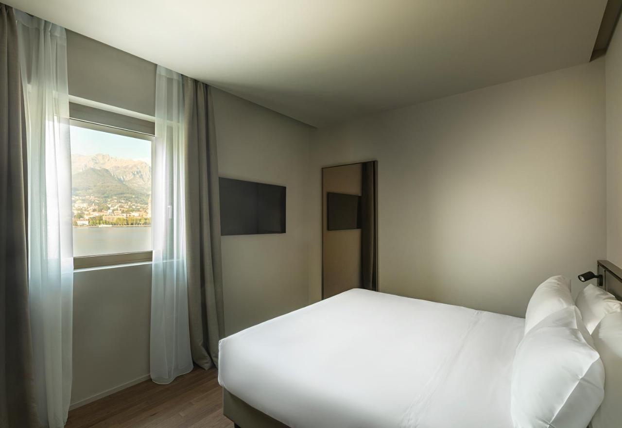 Double or Twin Room Lake View