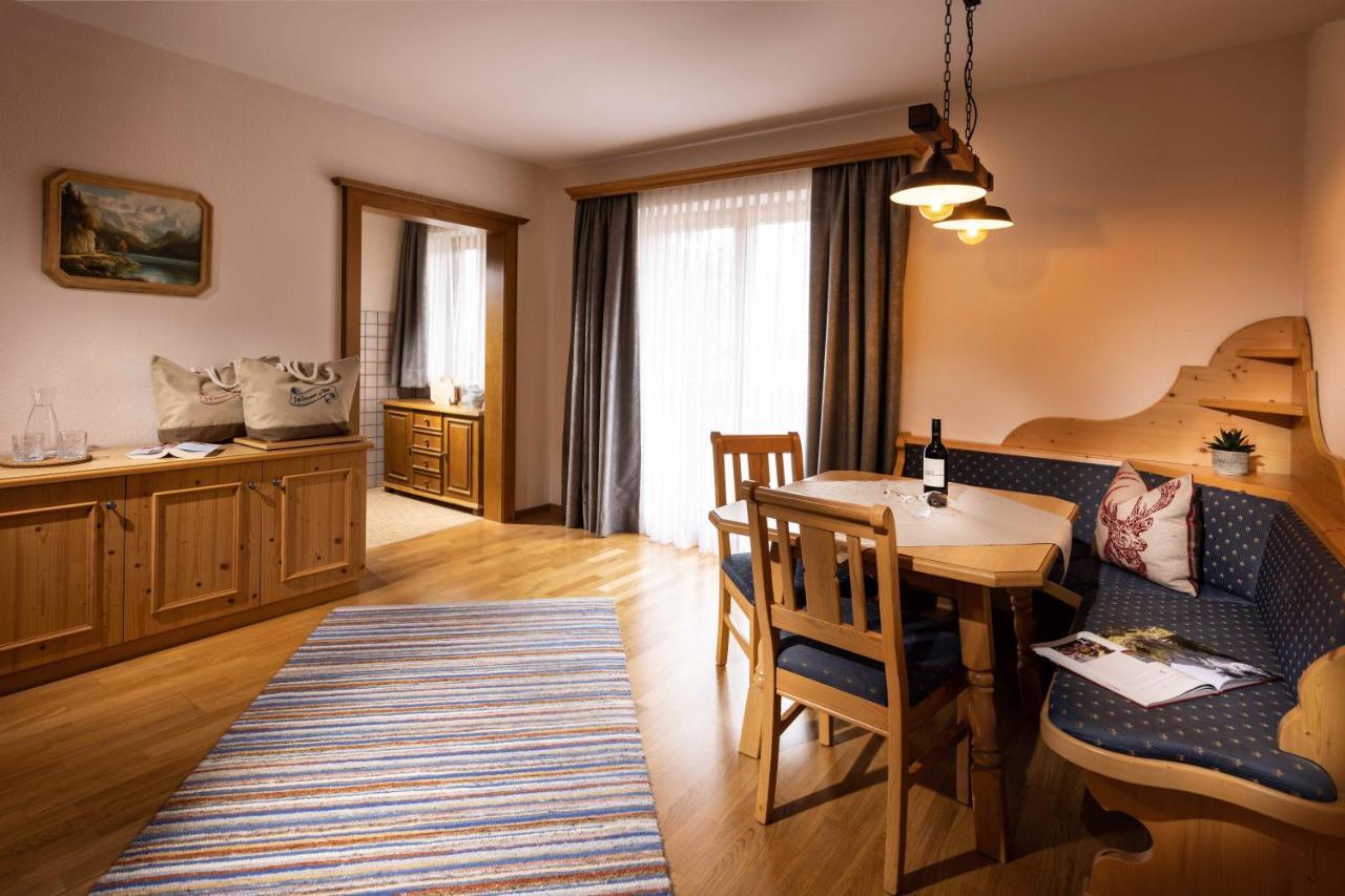 One-Bedroom Apartment 2,1658083932:JPEG