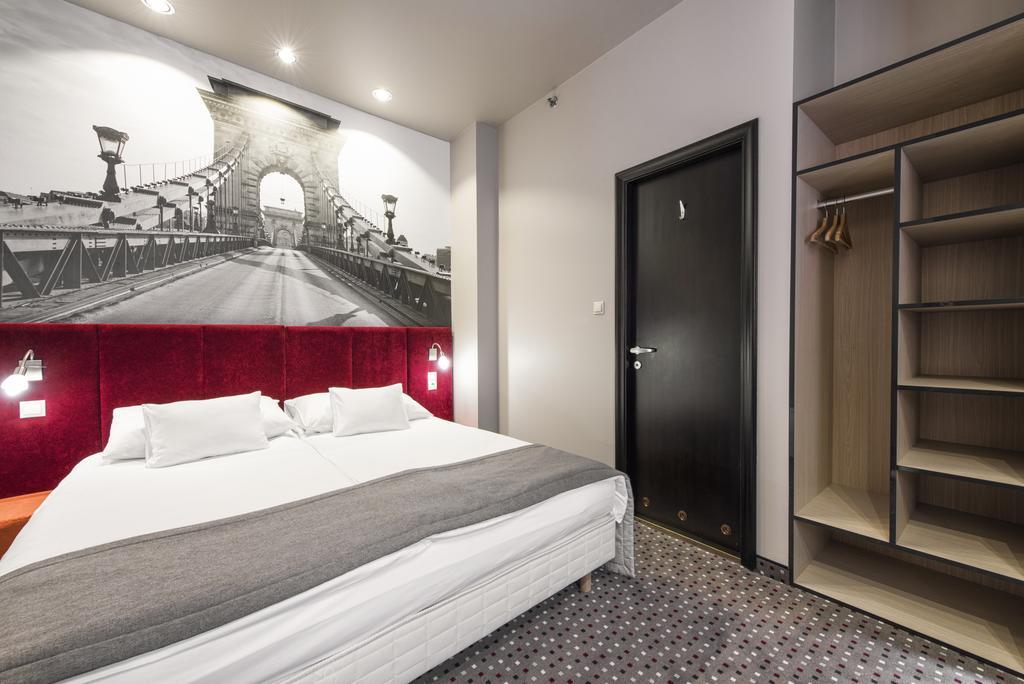 Double or Twin Room with Garden View,750415631:JPEG