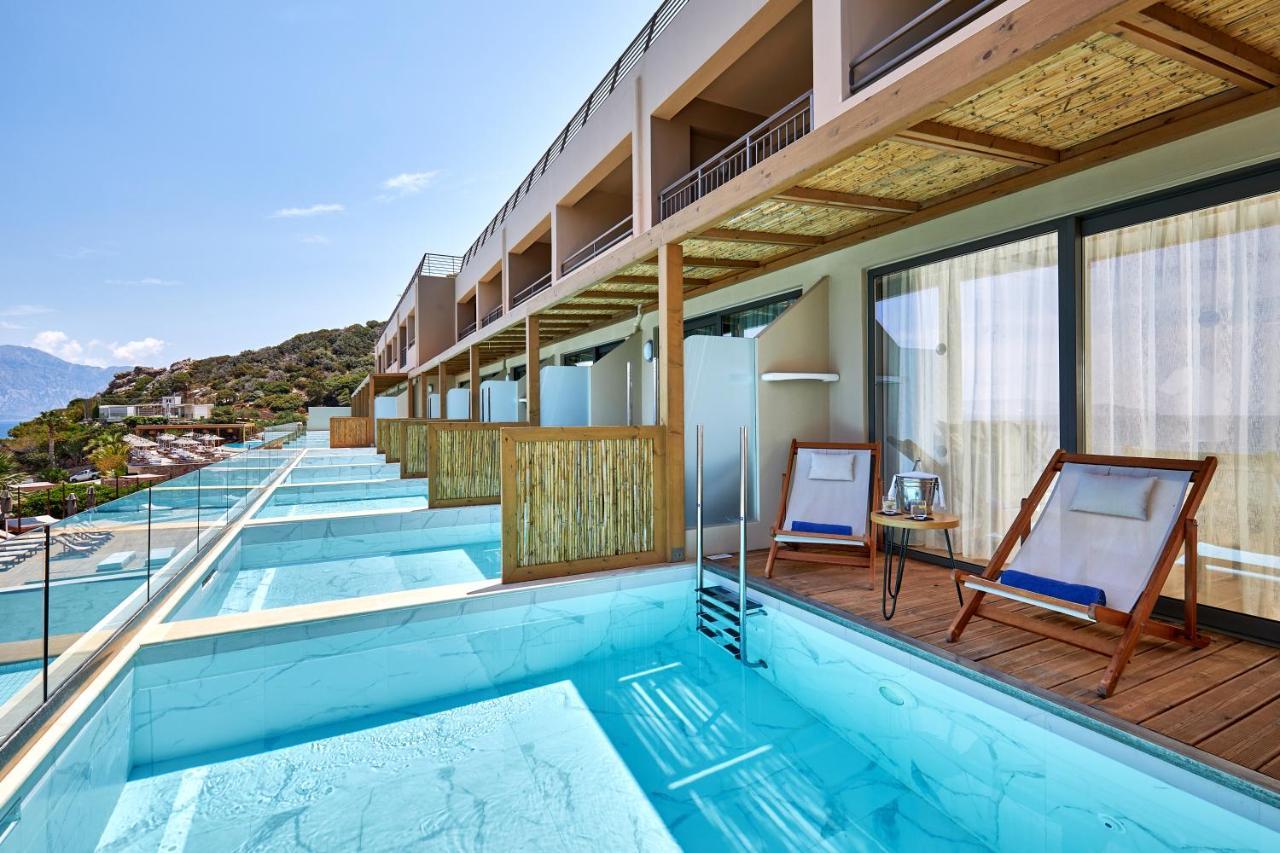 Superior Double Room Sea View Individual Pool