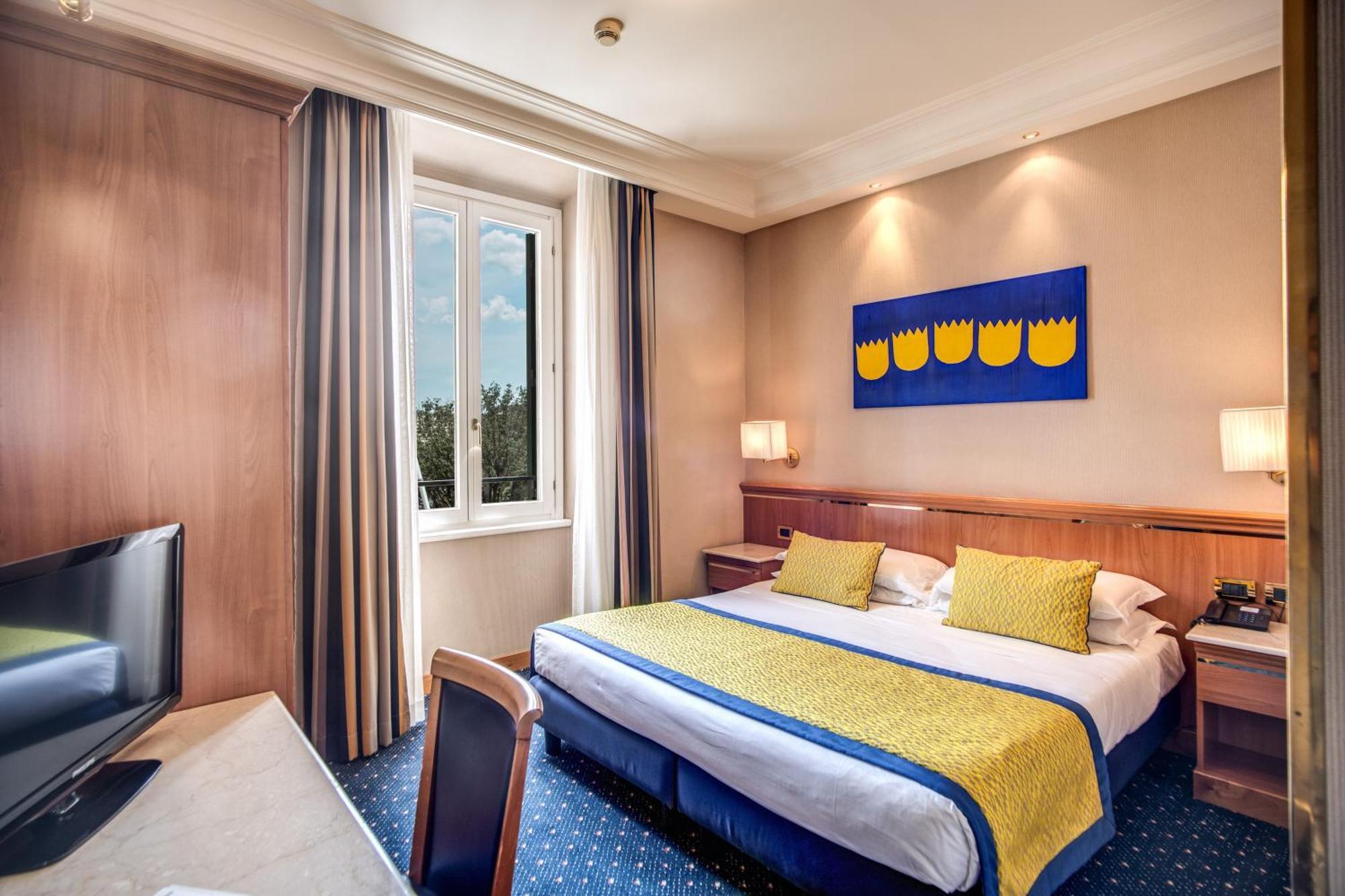 Double Room,1433599132:JPEG