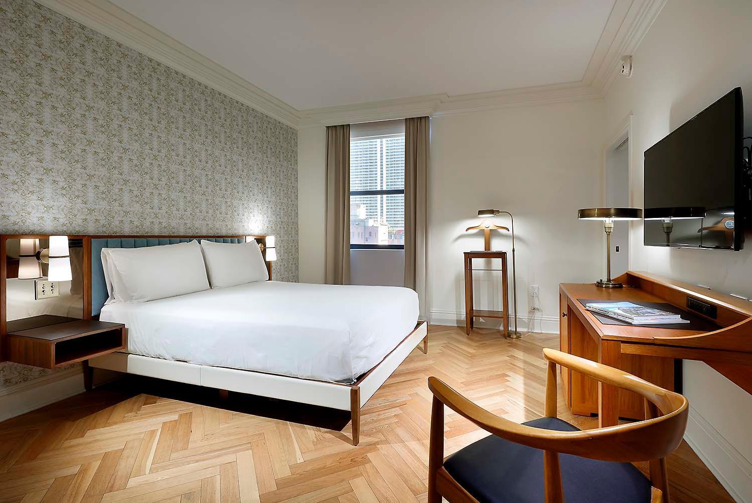 Deluxe Room,1435365685:JPEG