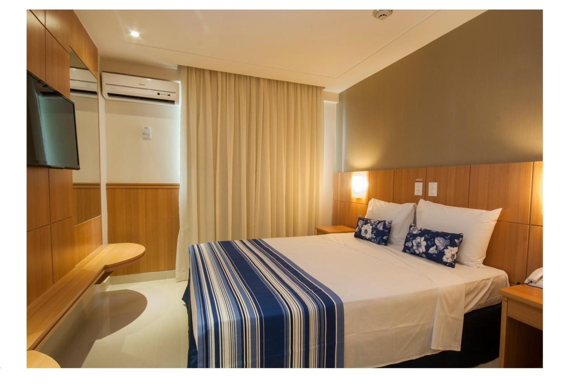 Deluxe Double Room,1589582635:JPEG