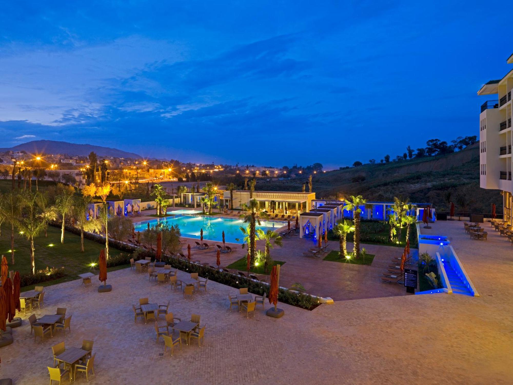 Deluxe Double Room Pool Medina View