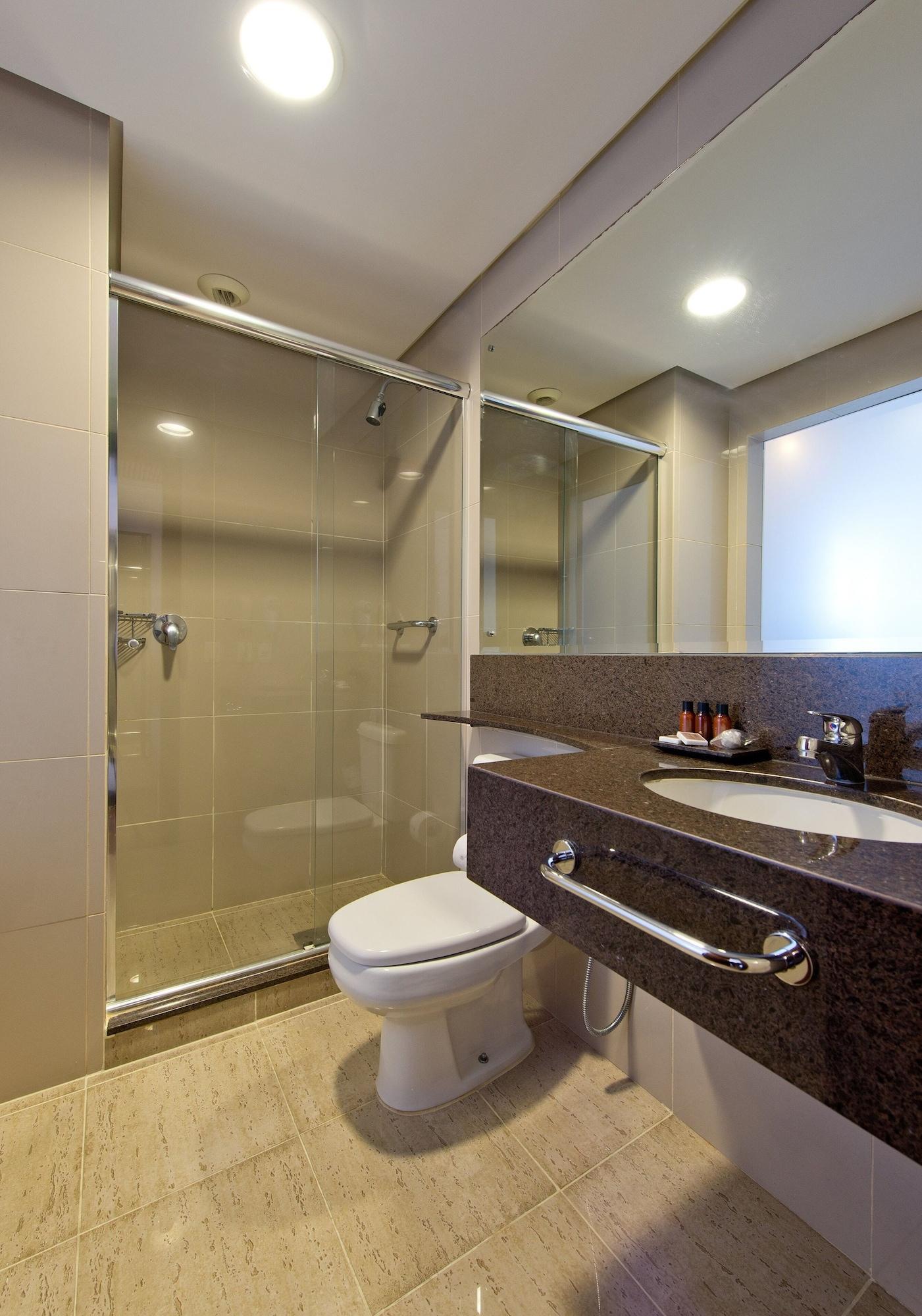 Luxury Triple Room,1550545546:JPEG