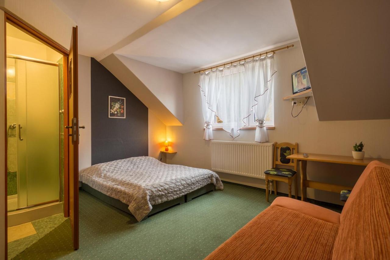Dreibettzimmer