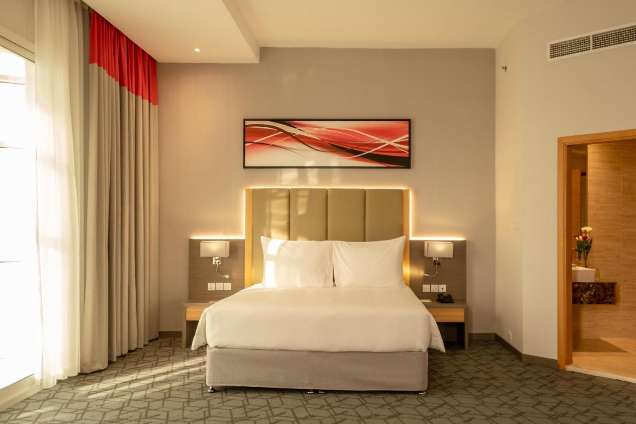 Junior Suite,1487865310:JPEG