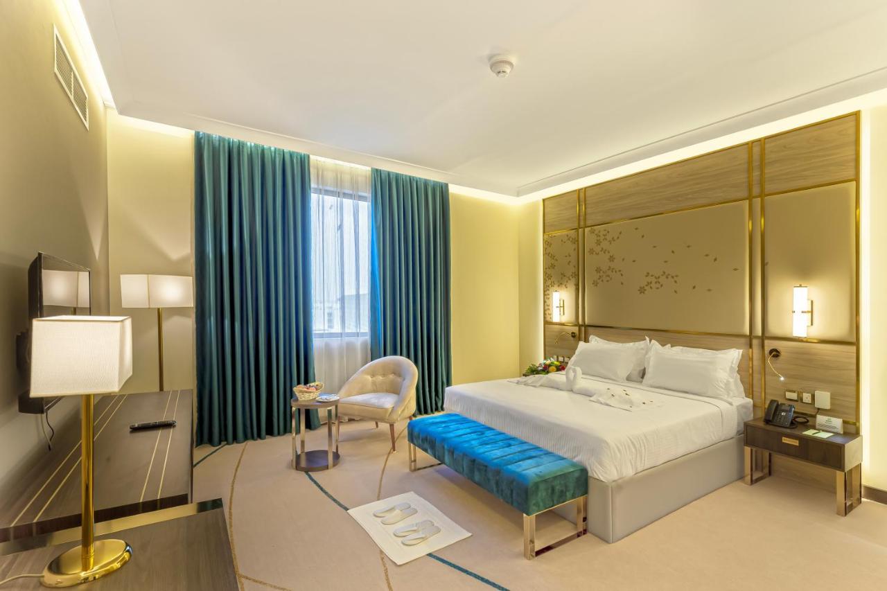 Executive Suite
