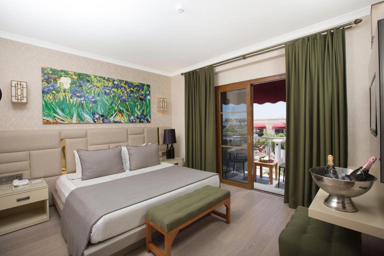 Single Room Pool View,1498616929:JPEG