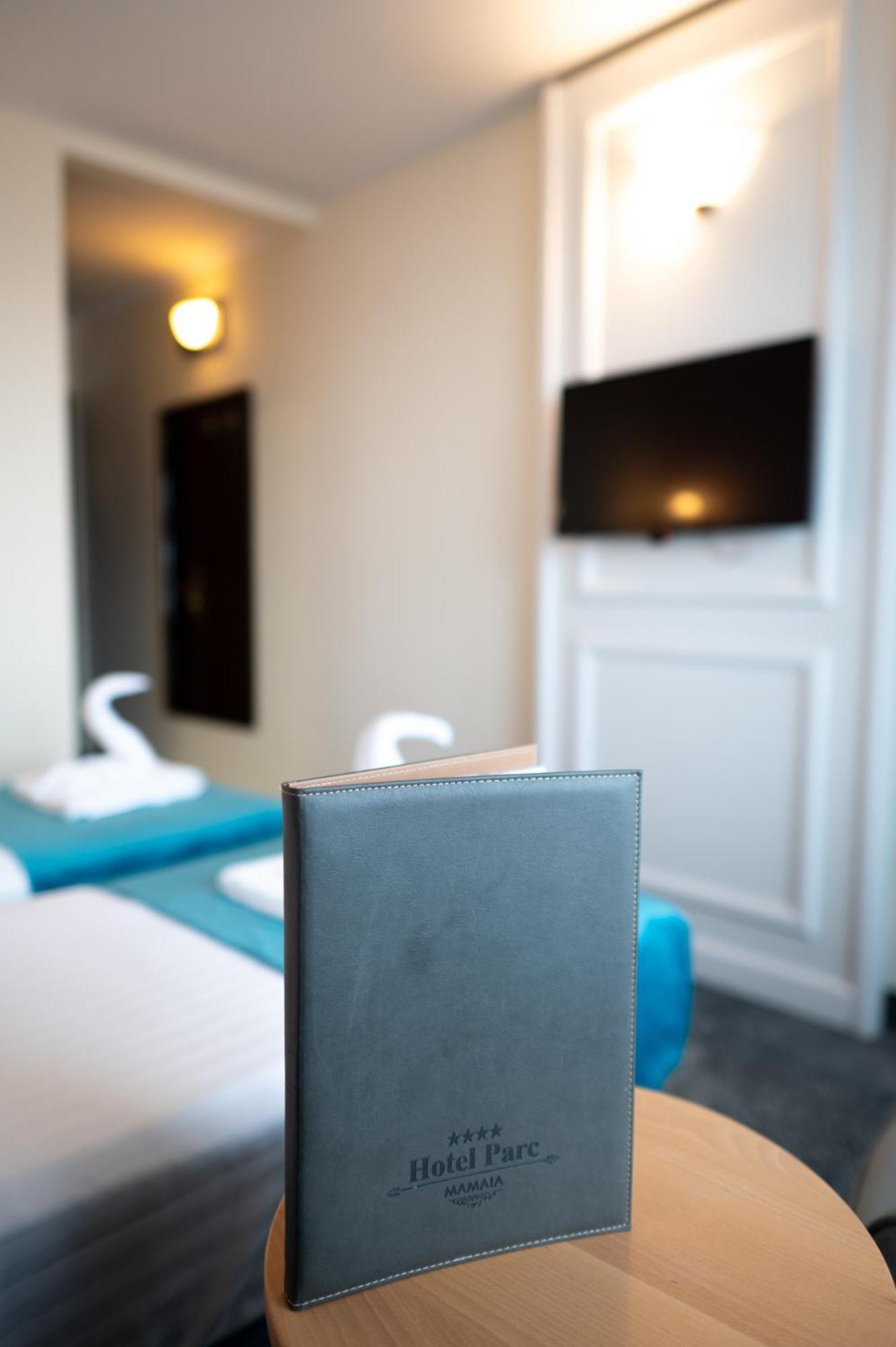 Superior Twin Room Side Sea View