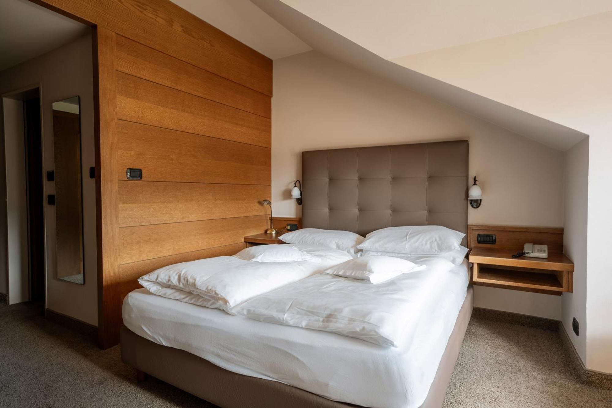 Economy Single Room