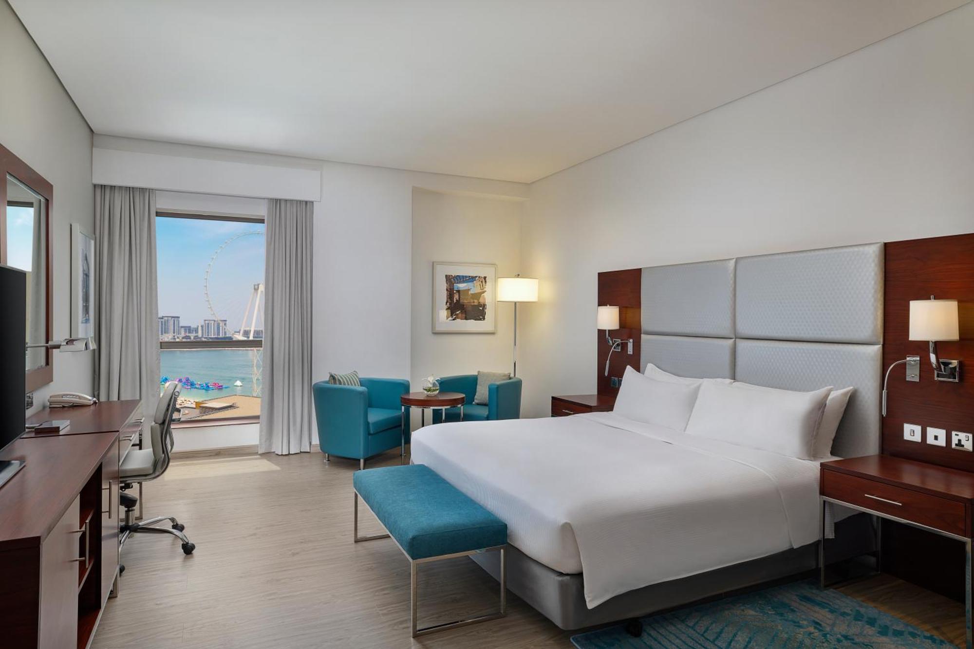 Deluxe Zimmer mit Kingsize-Bett mit Meerblick