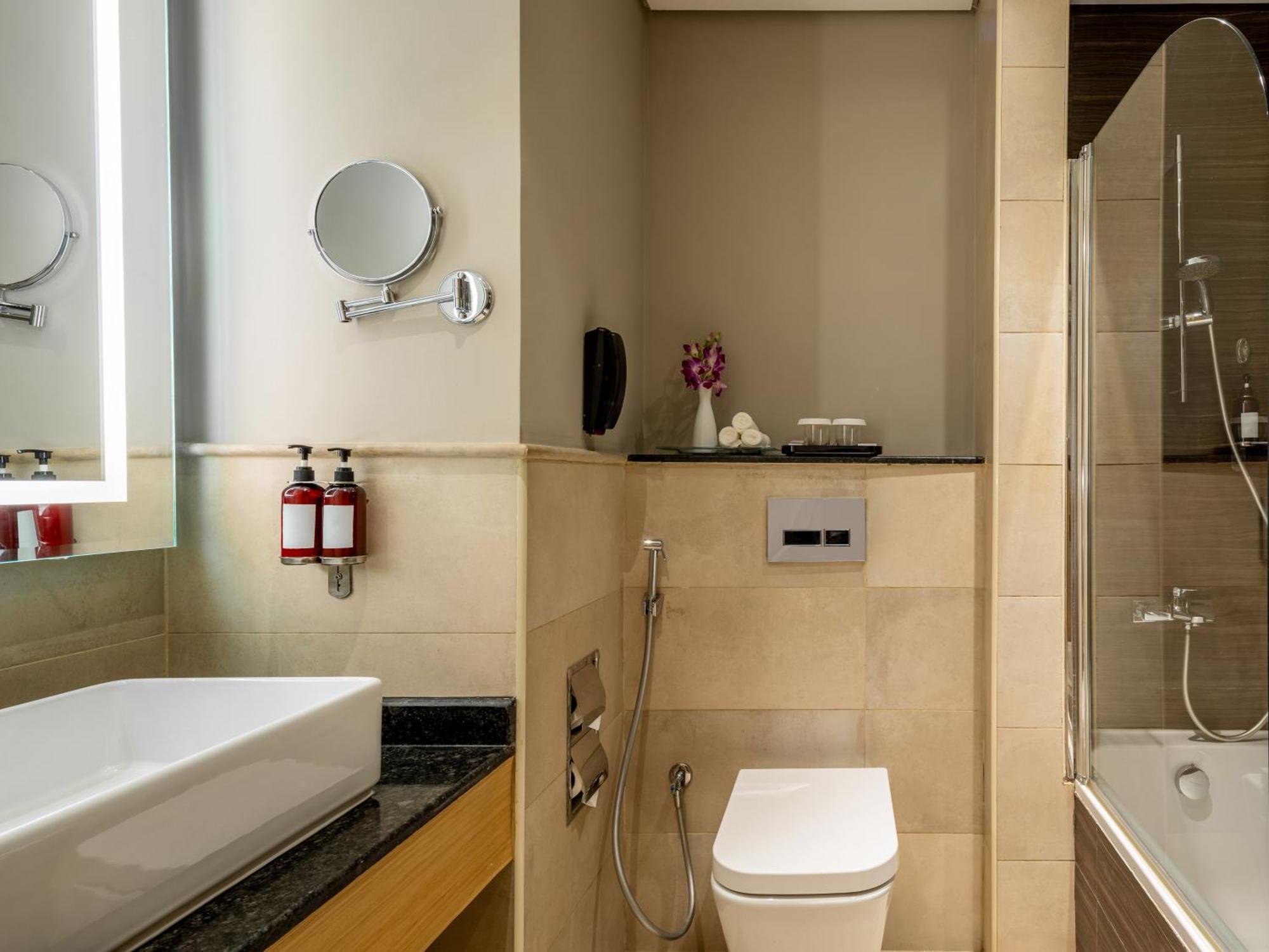 Chambre Supérieure avec Billets pour Ain Dubaï Inclus