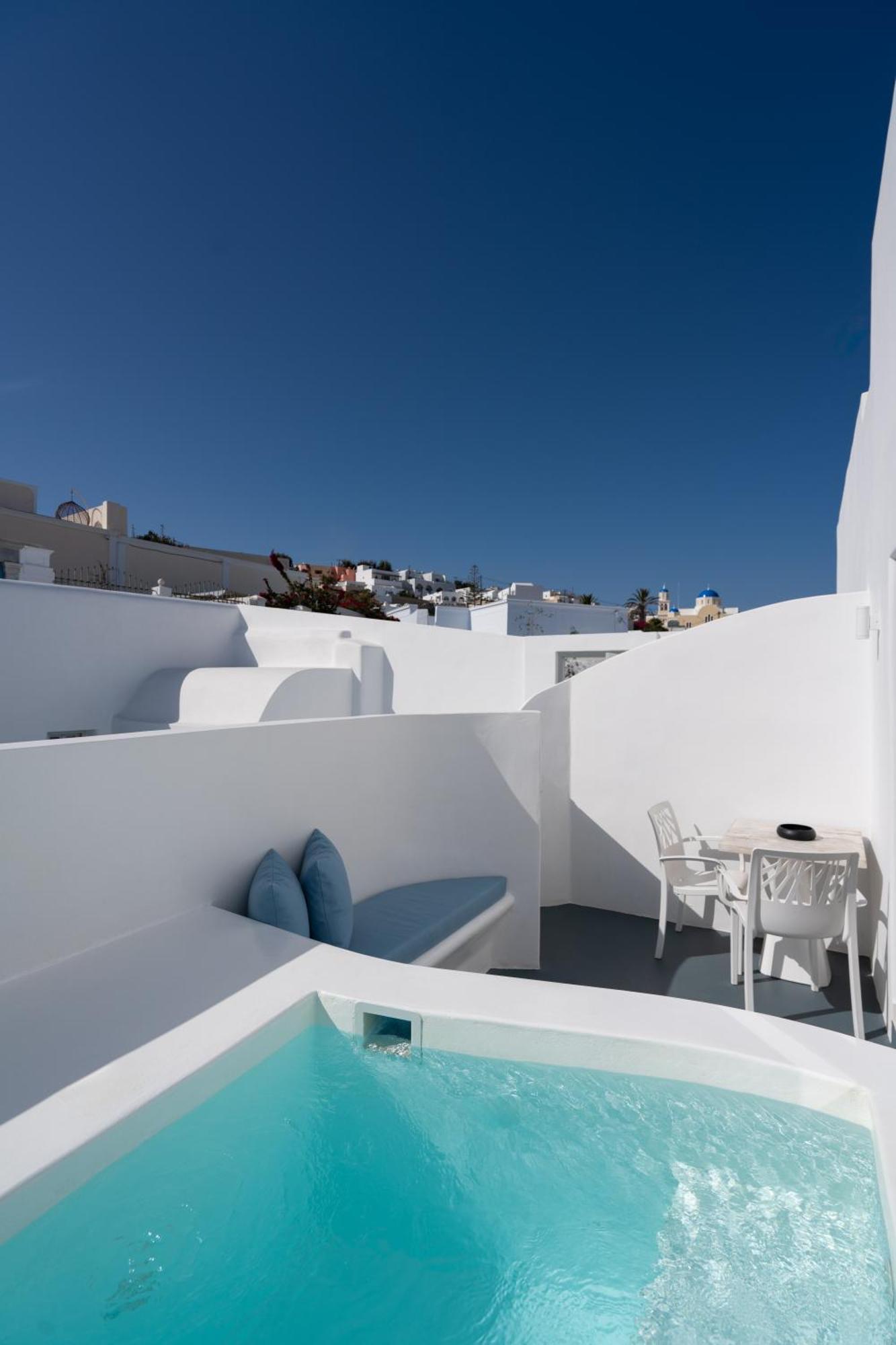 Suite Grotta Premium con Mini Piscina con Idromassaggio all’Aperto