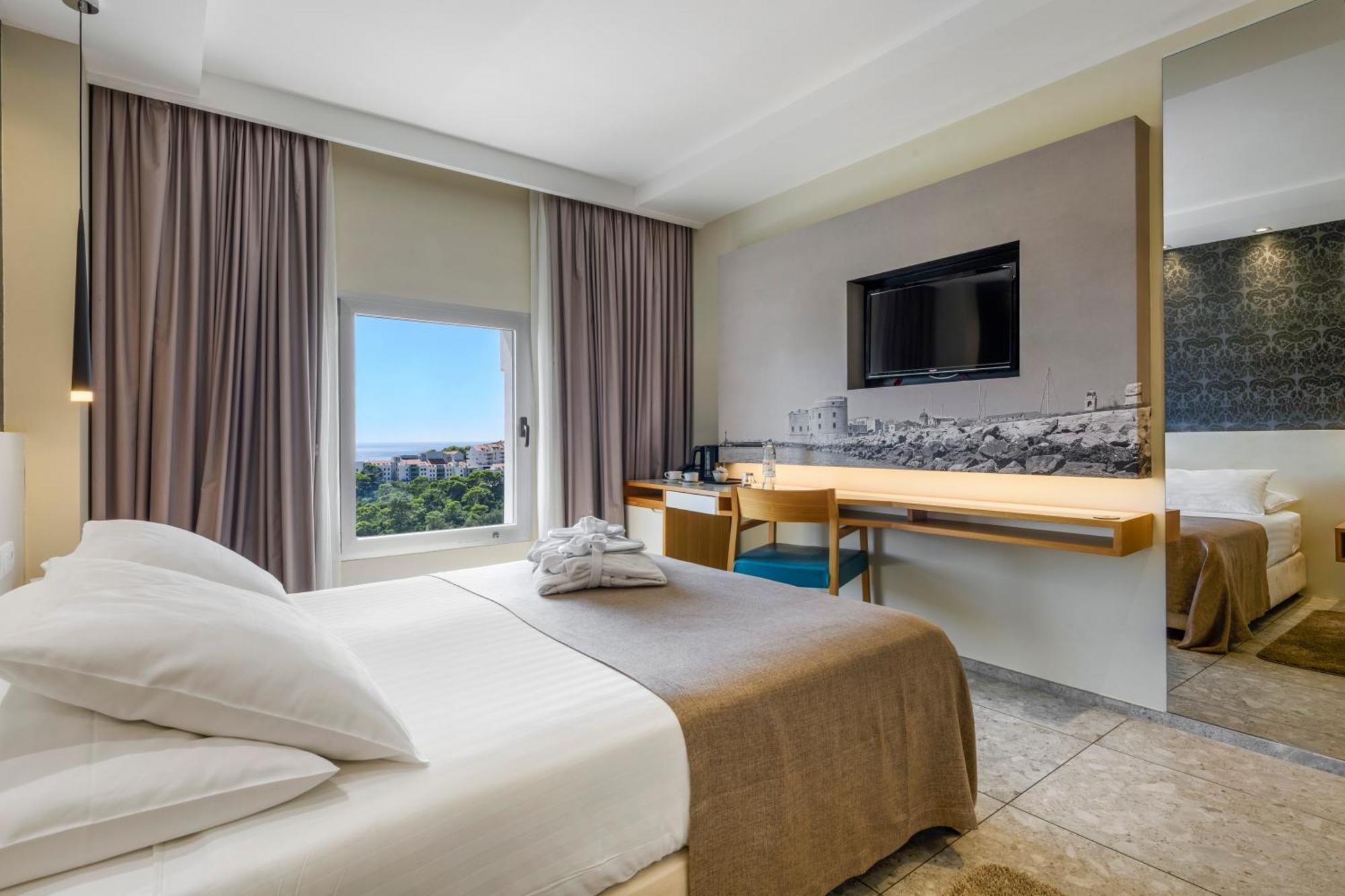 Special Offer - Double or Twin Room - Half Board Included,1543973227:JPEG