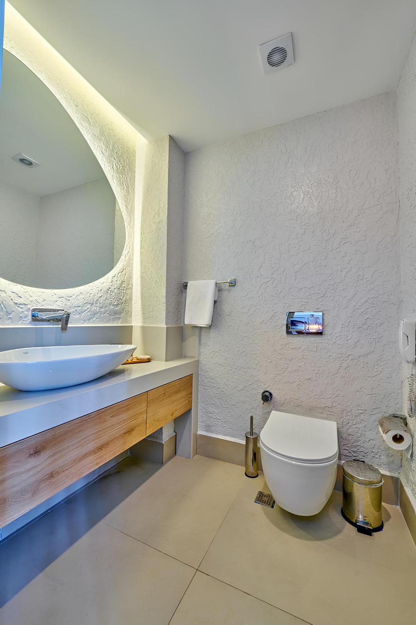 Junior Suite,1544980003:JPEG