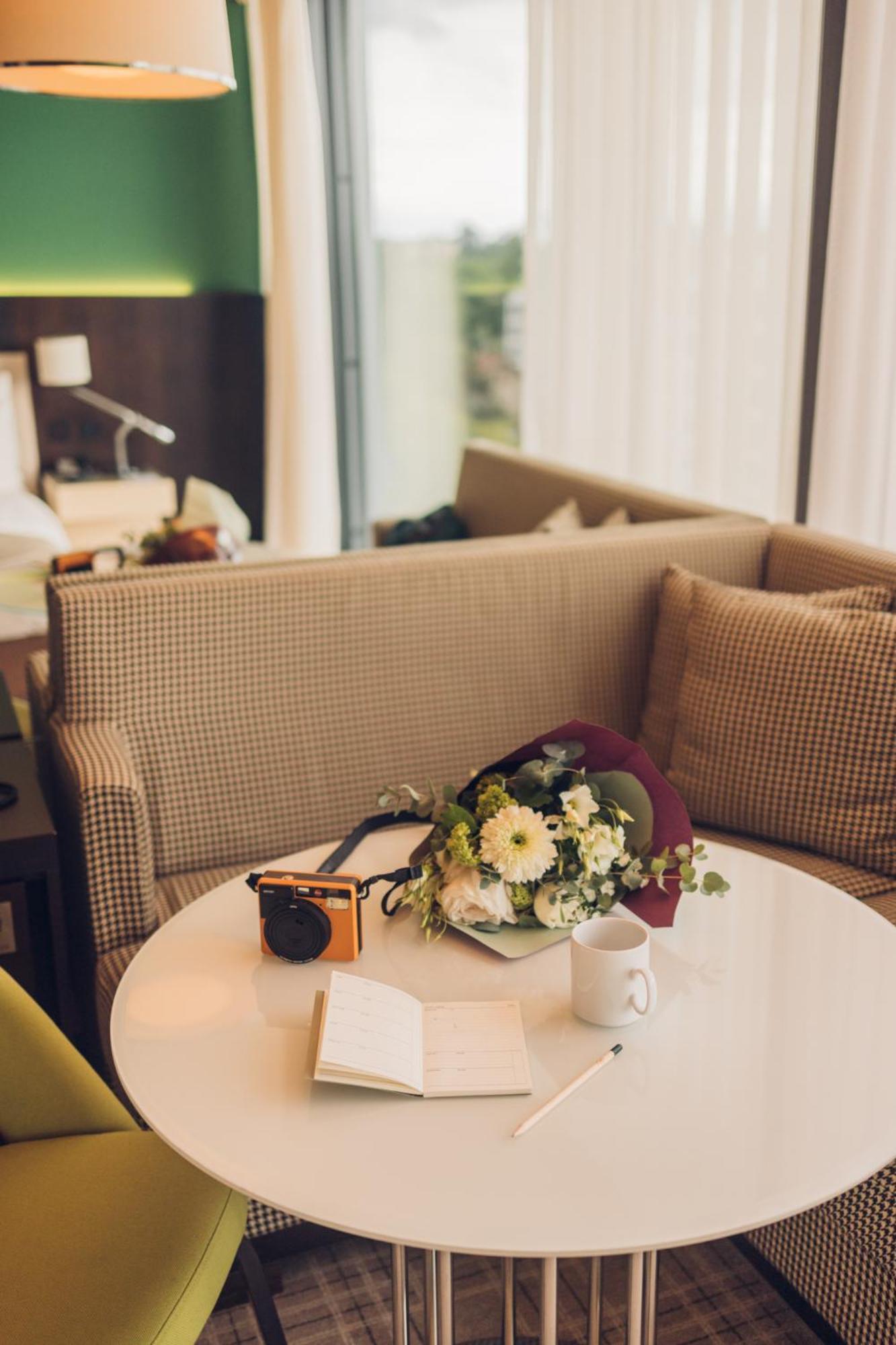 Junior King Suite - Club Lounge Access,1623647559:JPEG
