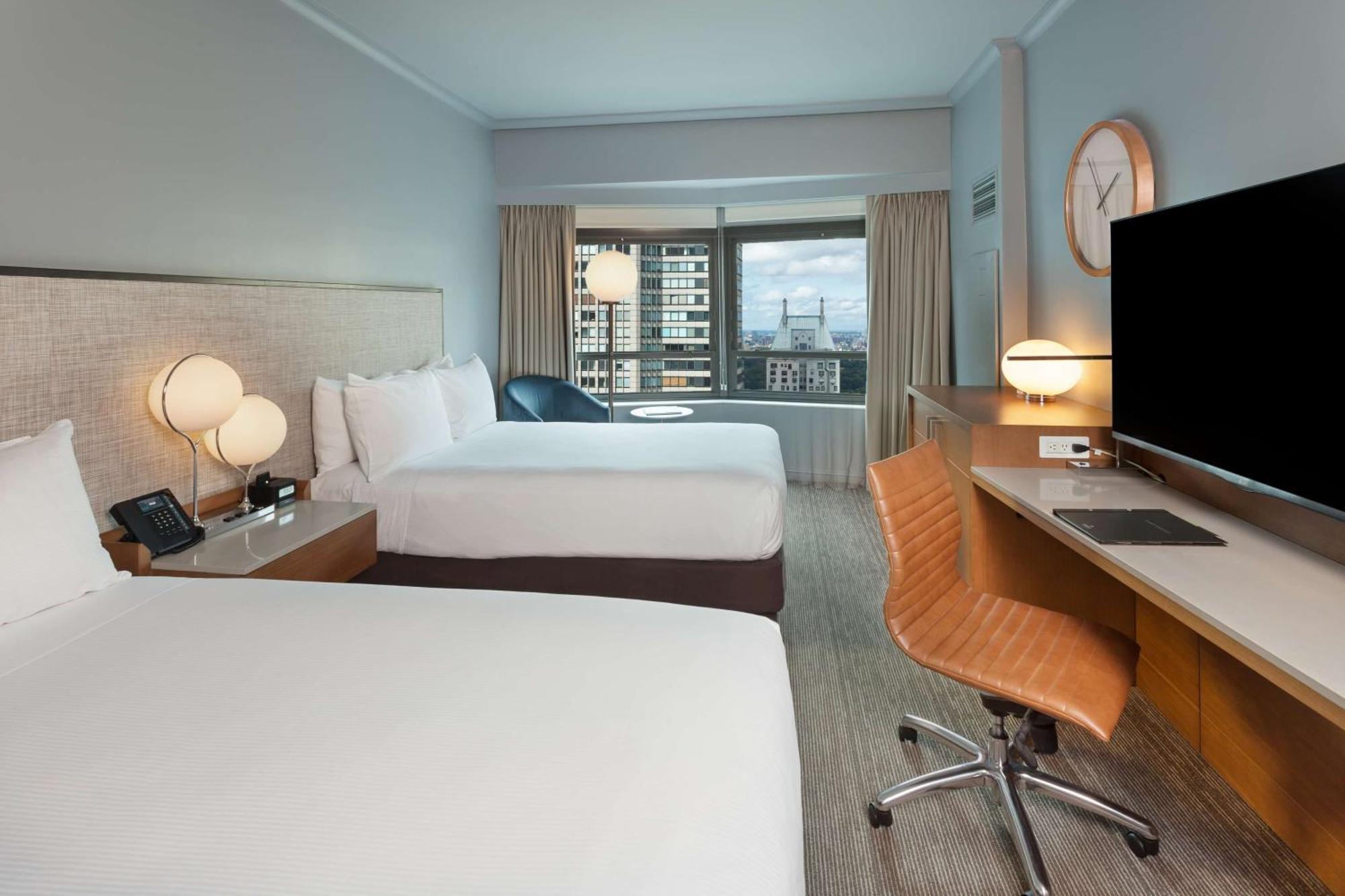 Quarto Cidade com 2 Camas de Casal