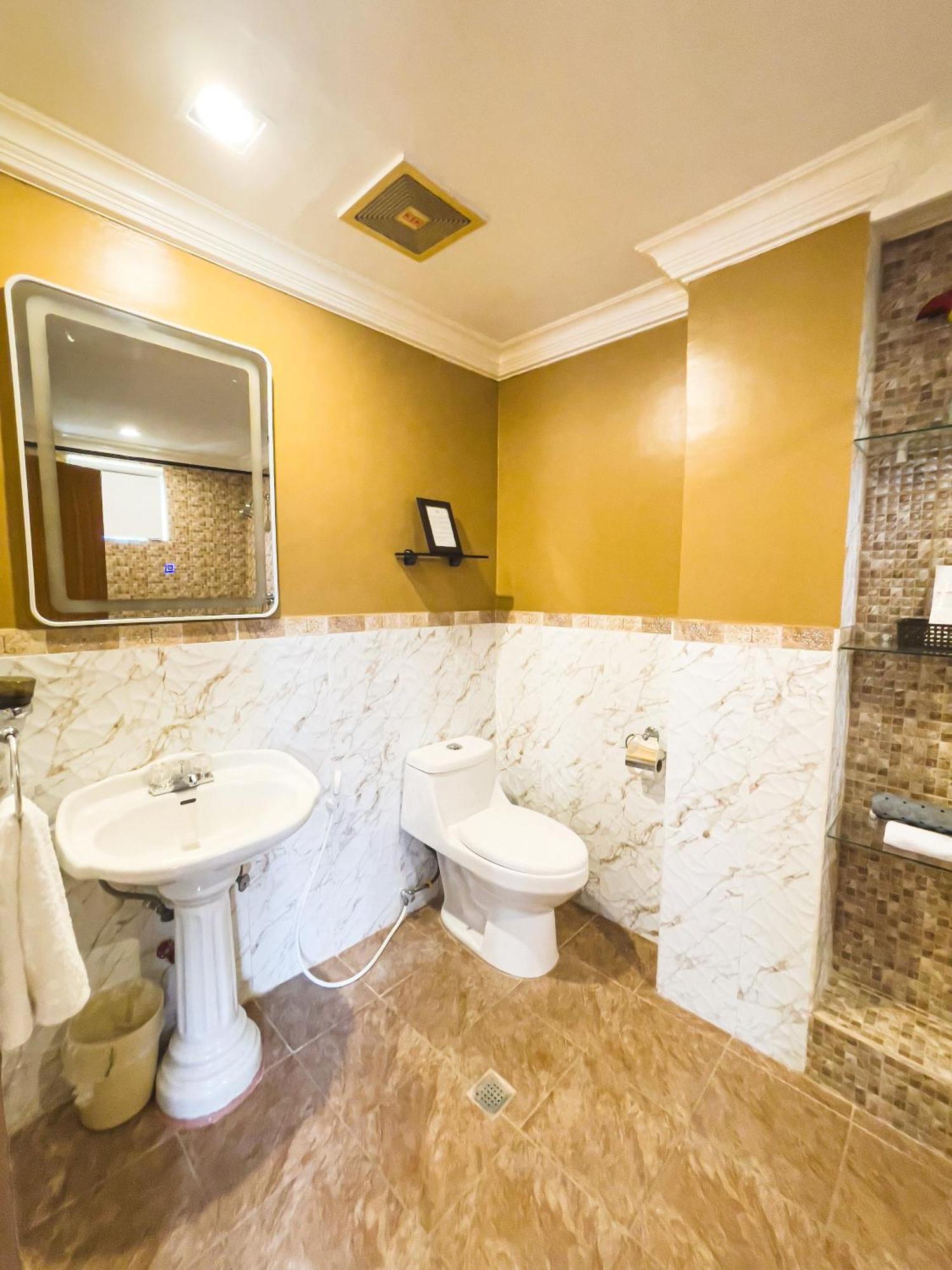 Superior Double Room,1549569637:JPEG