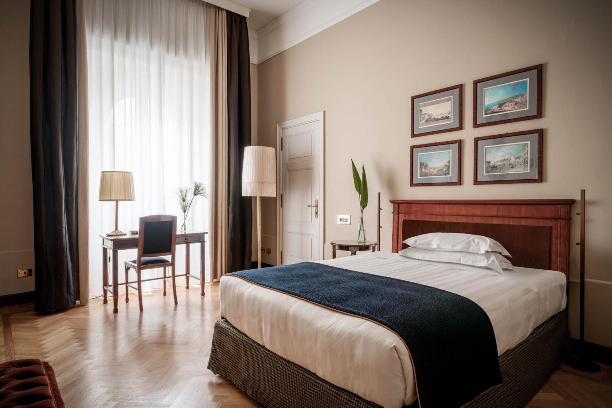 Classic Double or Twin Room,1406121569:JPEG