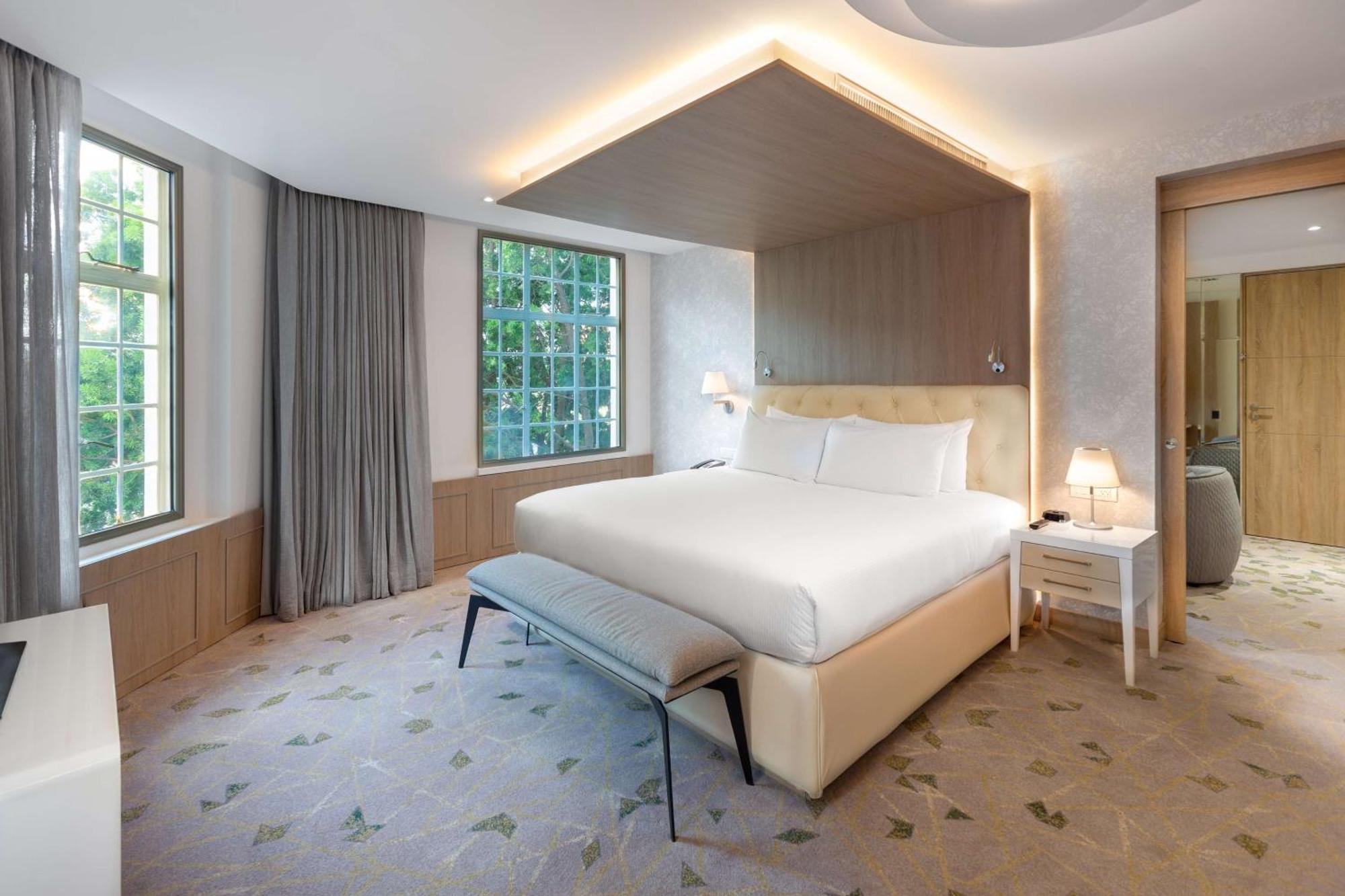 Corner King Room,1551232783:JPEG