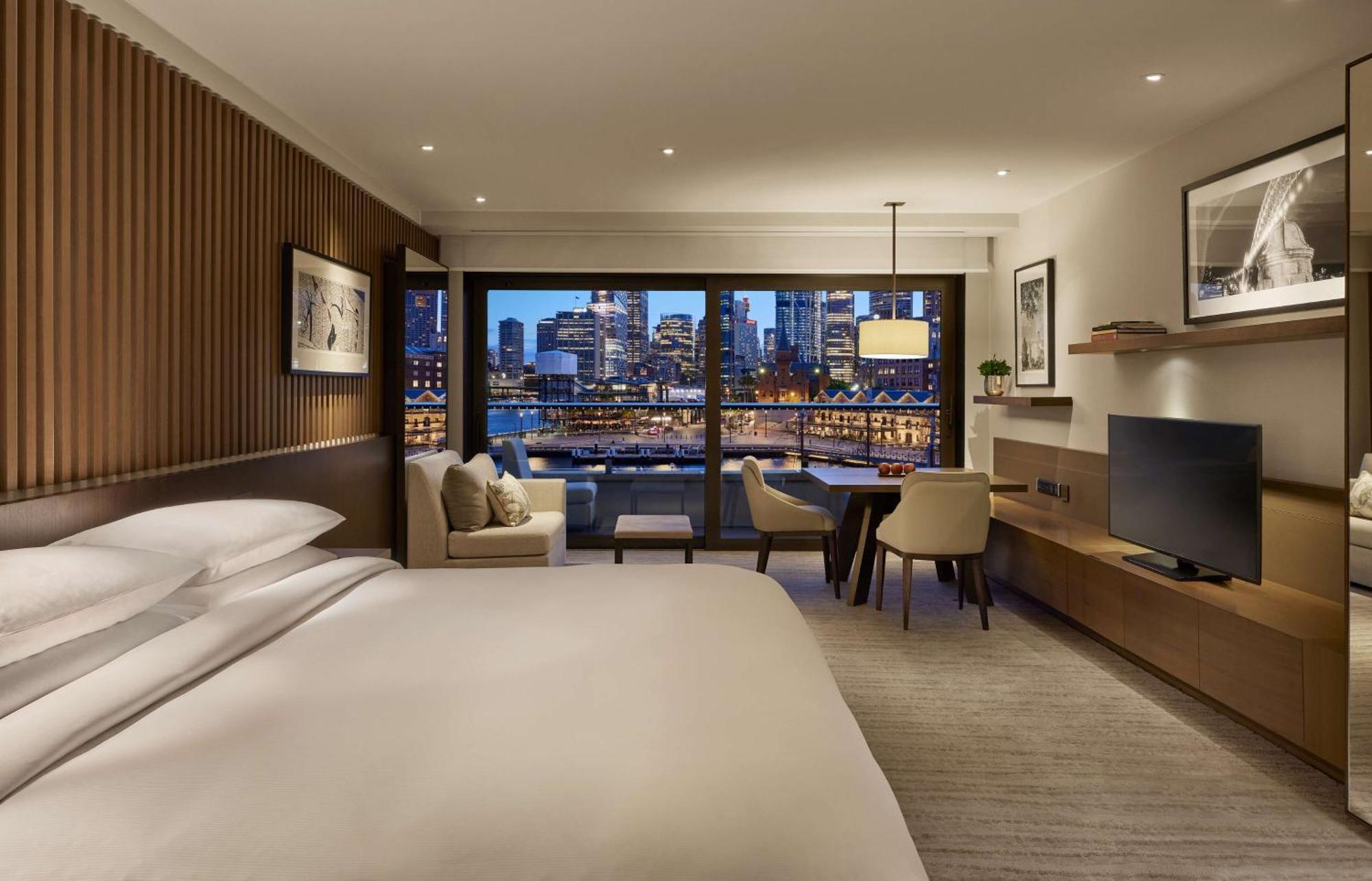 2 Twin Beds City Harbour View