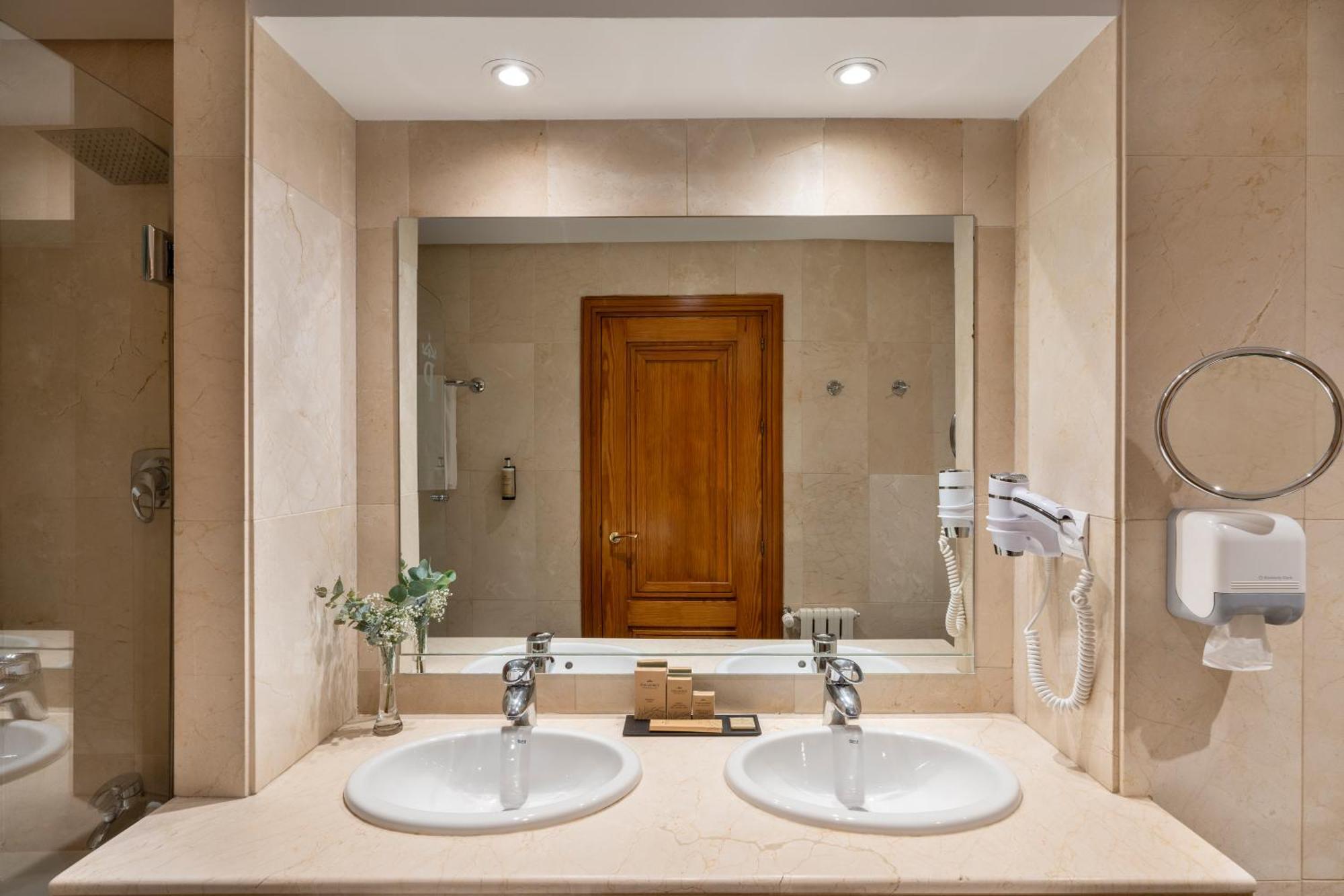 Double Standar Room