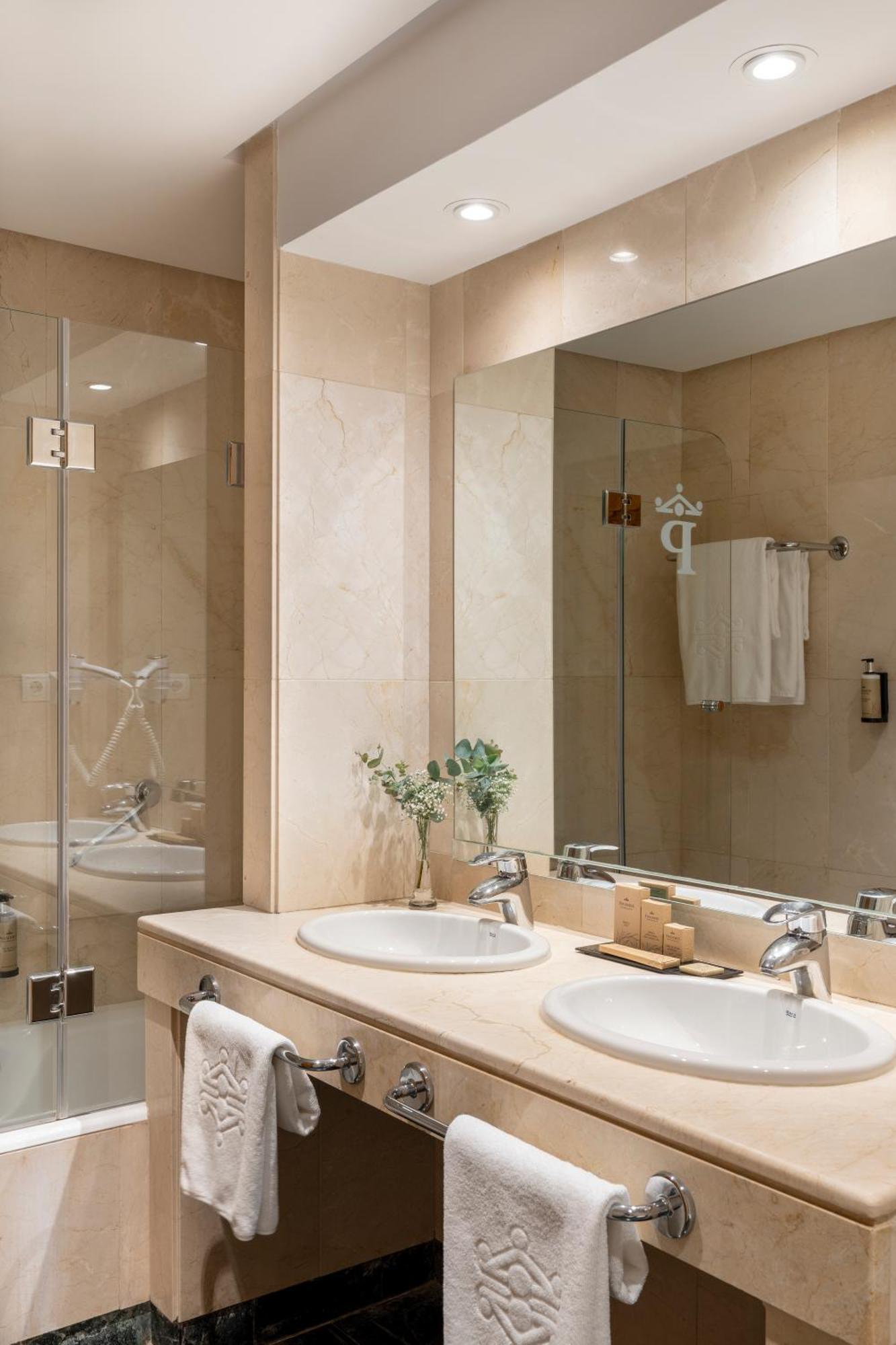 Double Standar Room