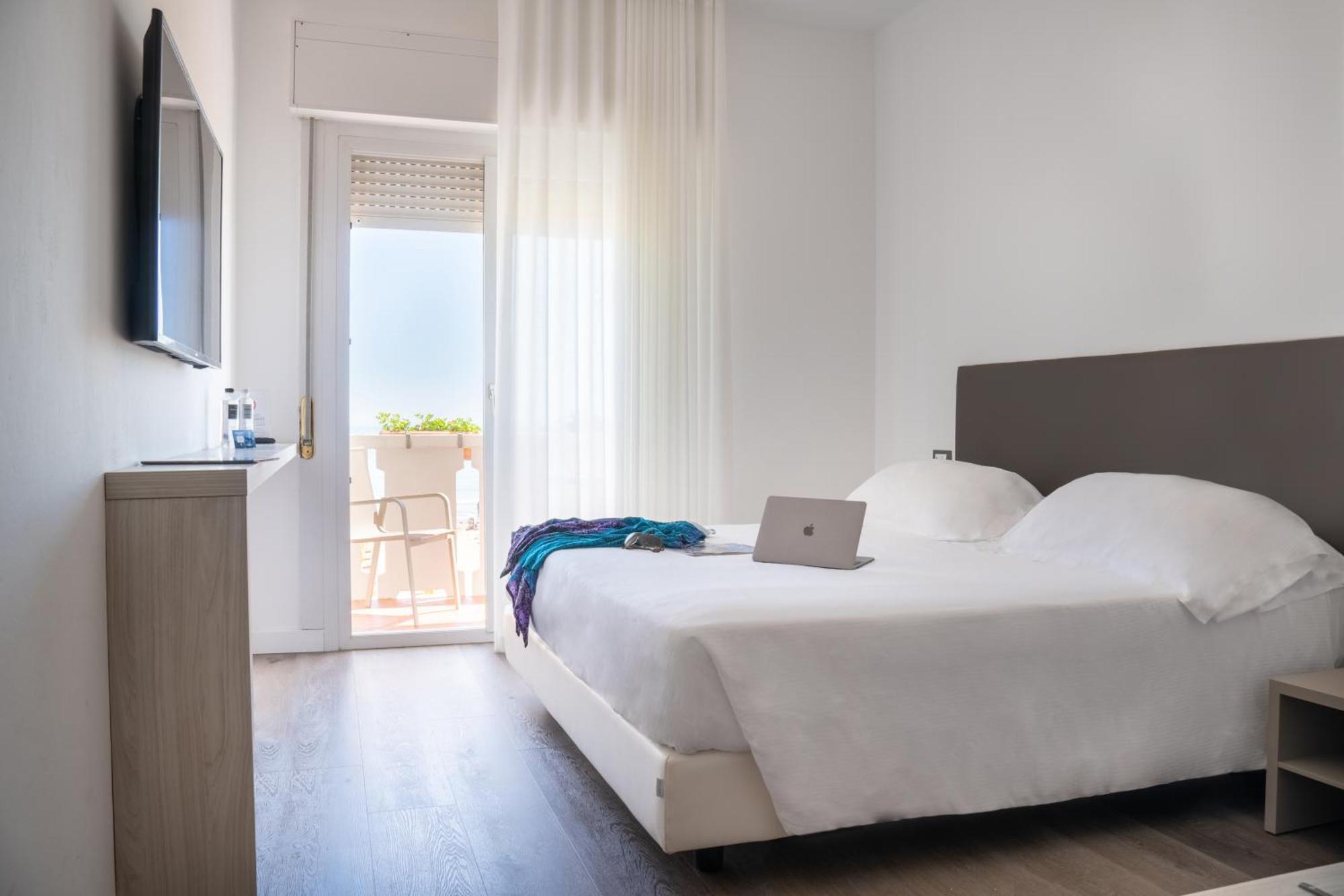 Suite mit Balkon und Meerblick