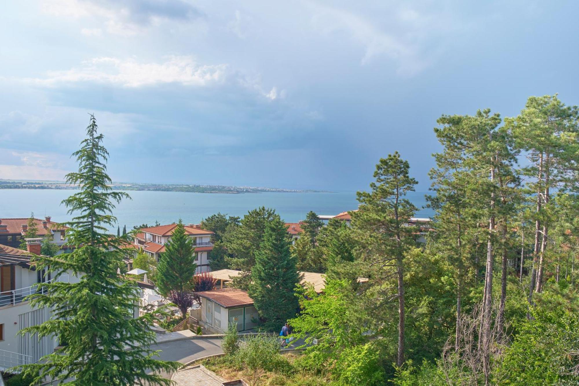 Studio with Sea View