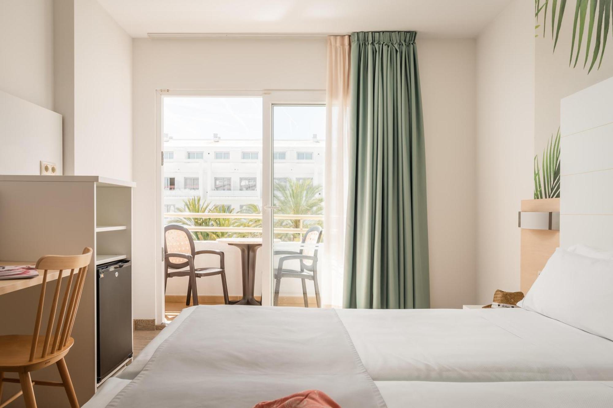 Quarto Triplo com Vista
