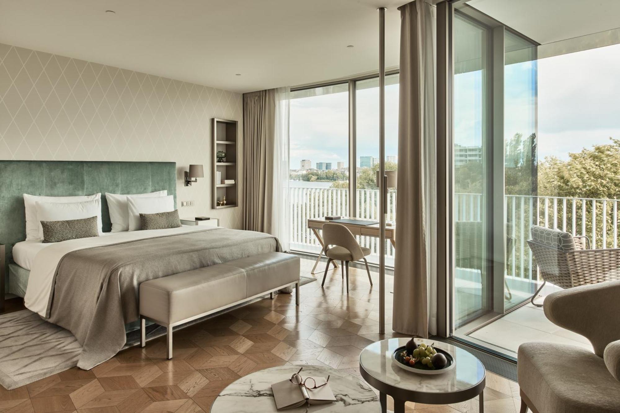 Double Room,1586886109:JPEG