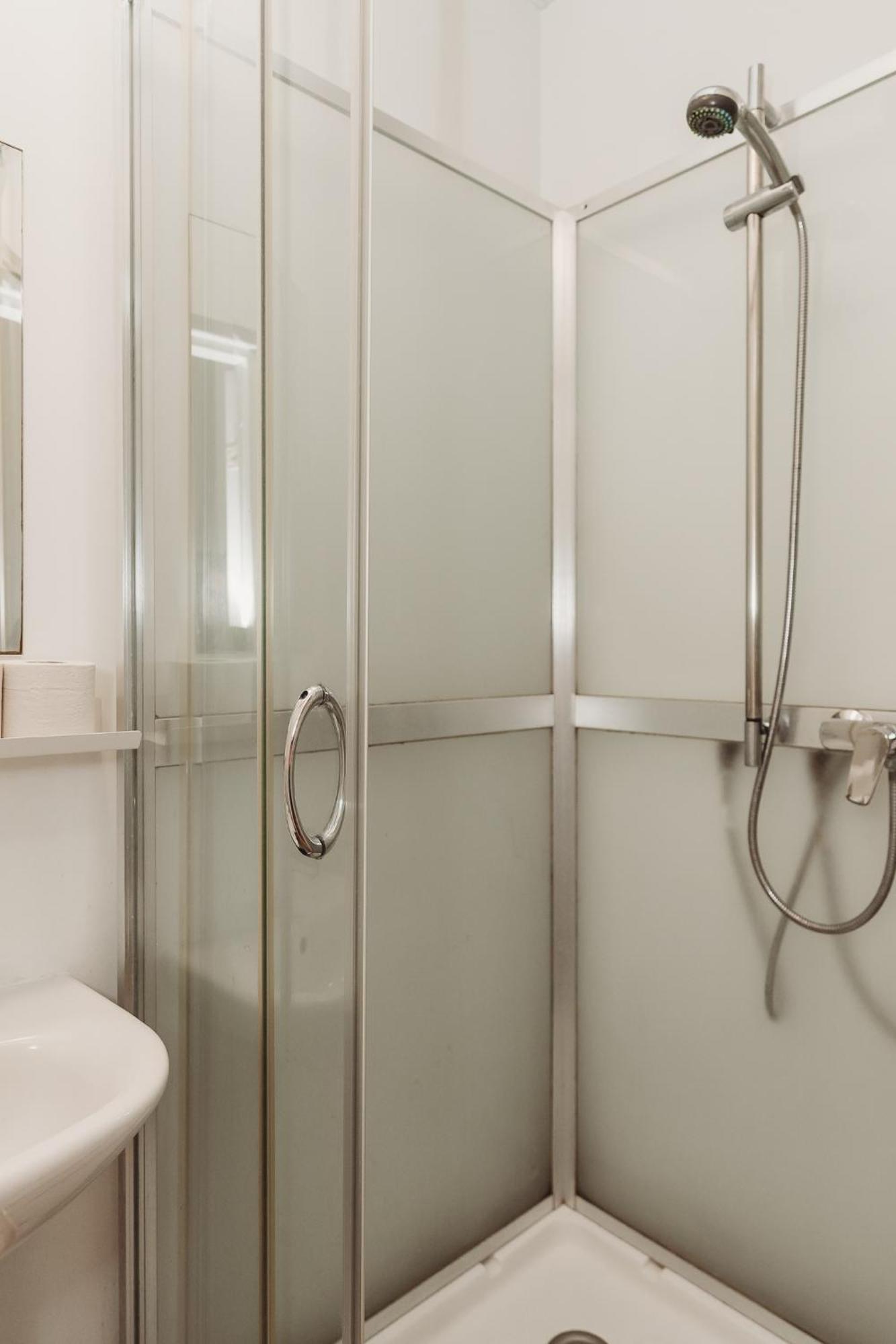 Chambre Double avec Salle de Bains Privative