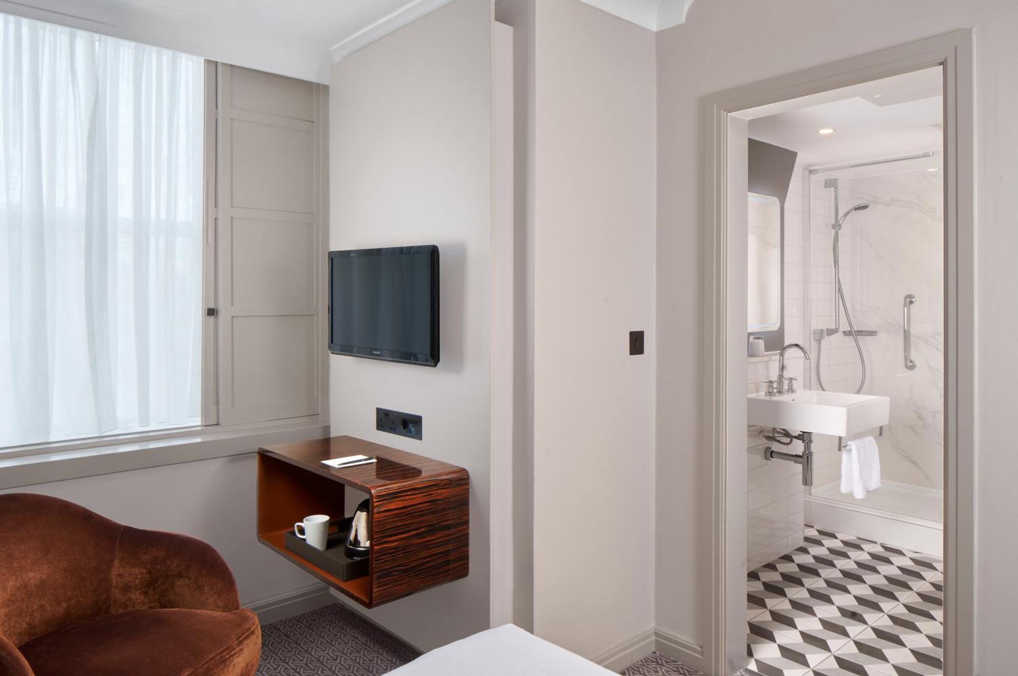 Superior Single Room