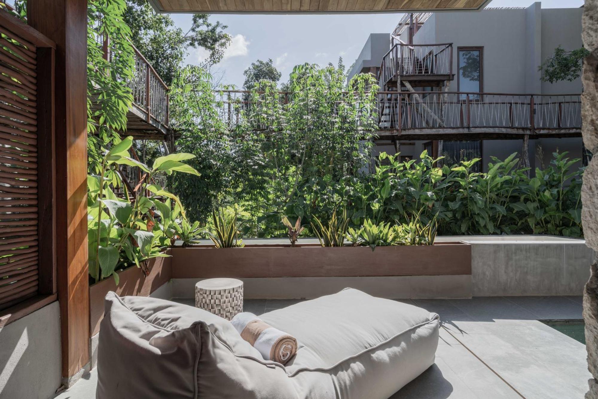 Villa Garden View