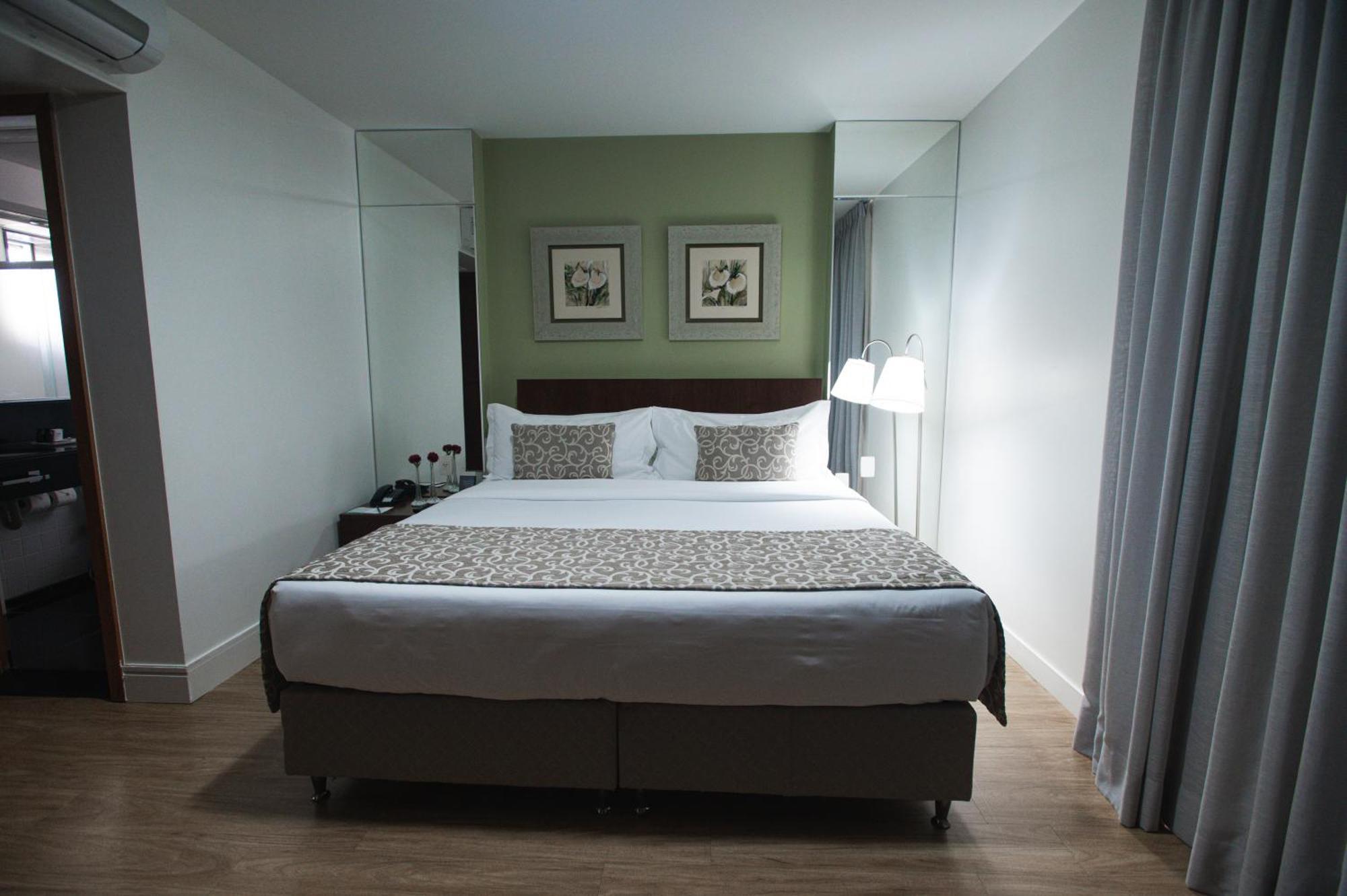 Premium Suite