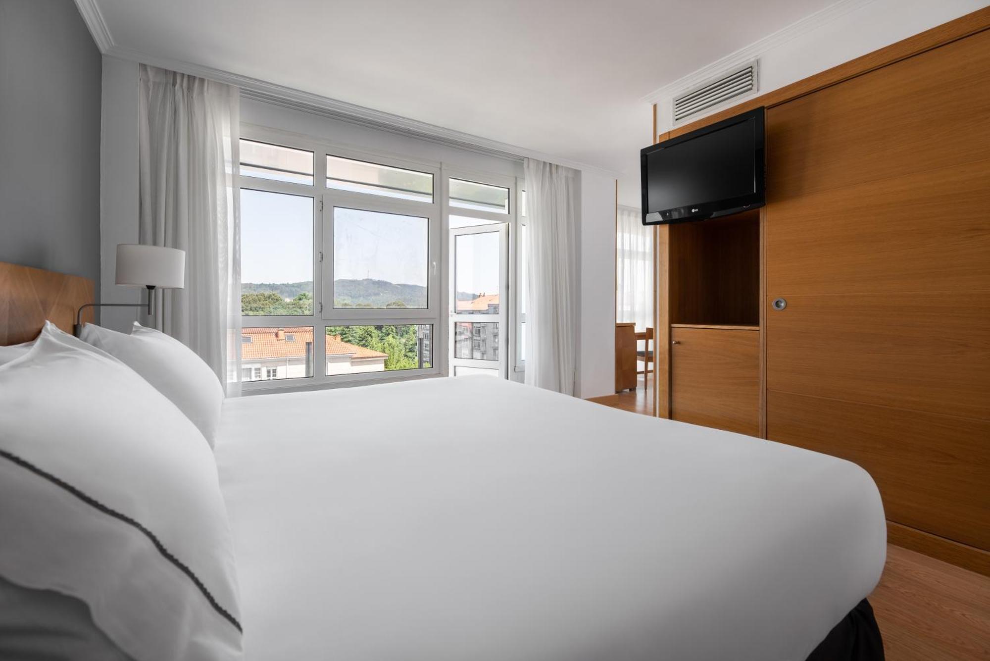 Junior Suite with Balcony,1607754033:JPEG