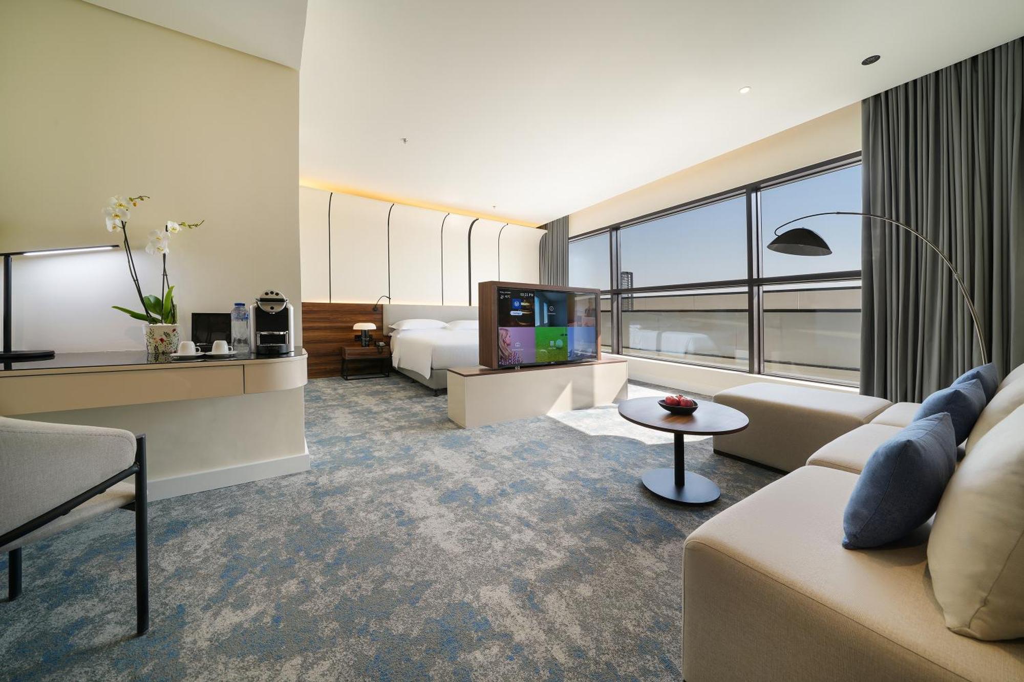 Quarto Espaçoso com Cama King-size