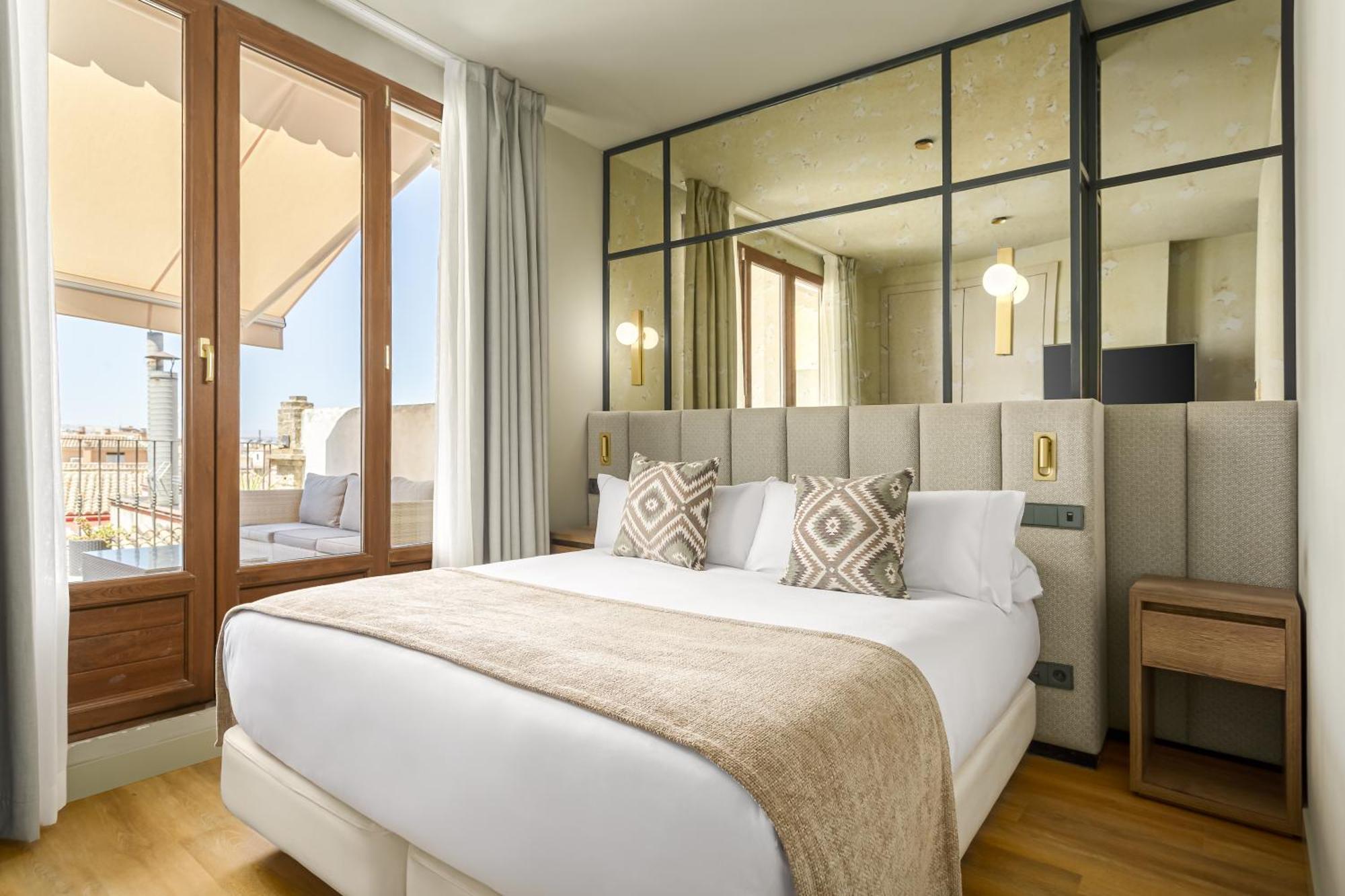 Double Room Terrace,1610219475:JPEG